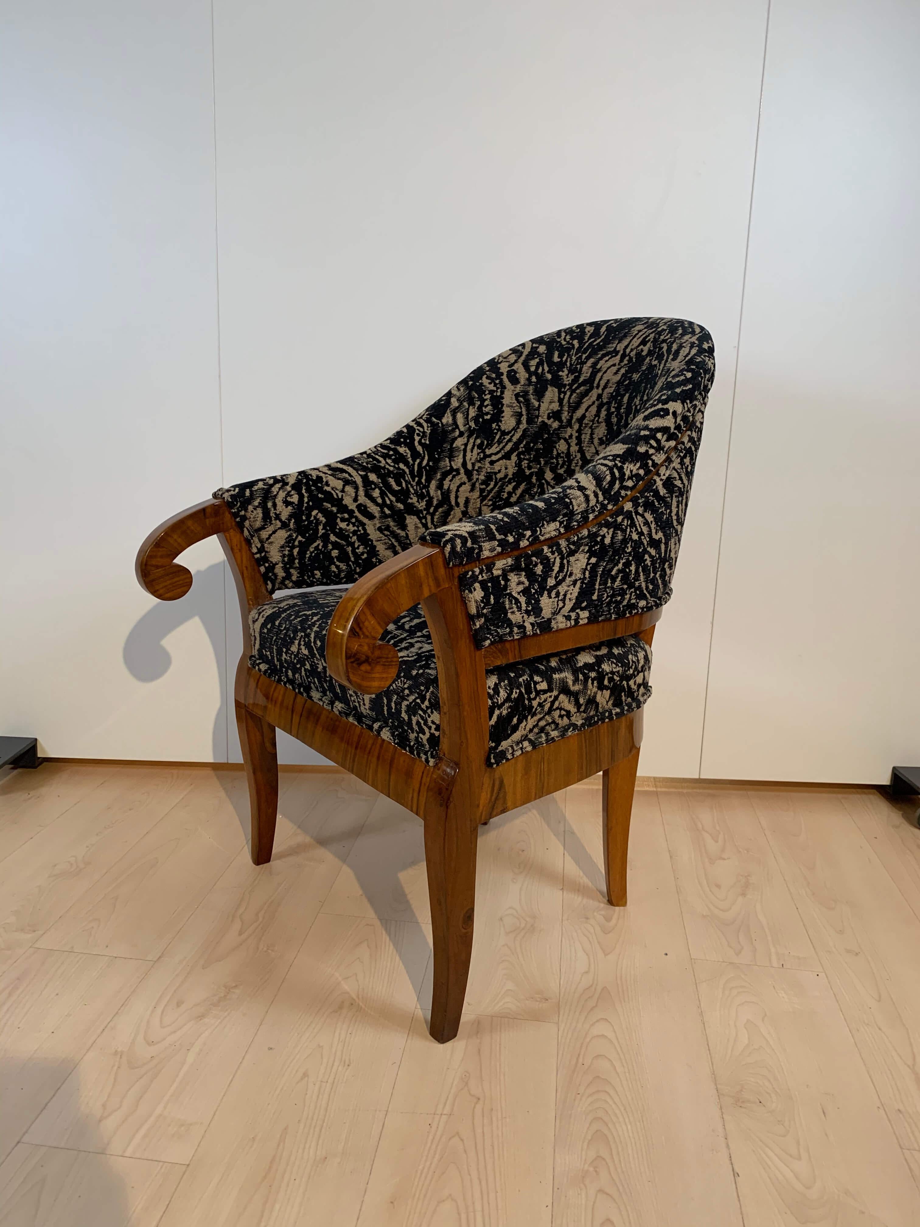 Mid-19th Century Biedermeier Bergere Chair, Walnut, Black-Brown Fabric, South Germany circa 1830
