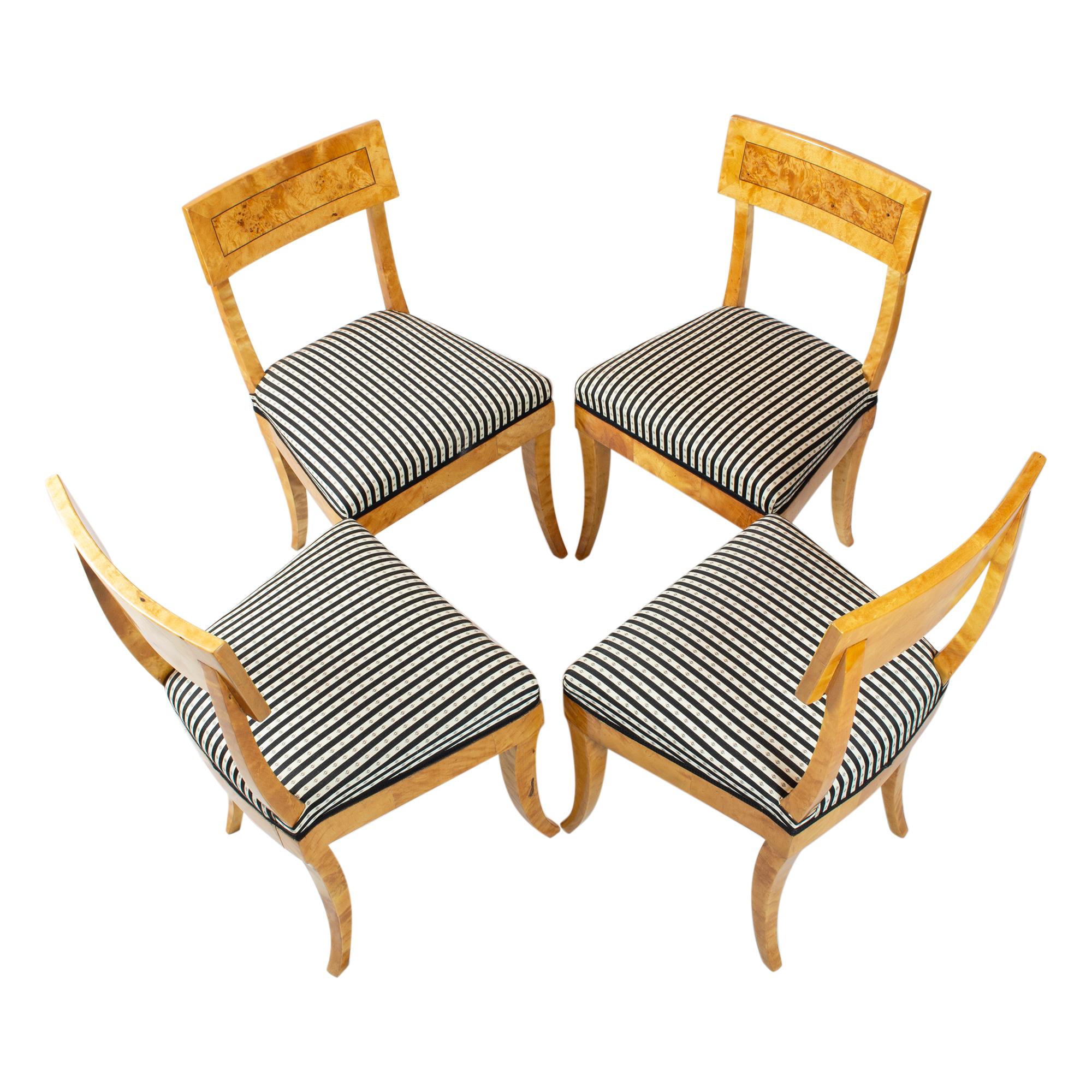 Biedermeier Birch Wood Dining Room Set, One Table & Four Chairs 2