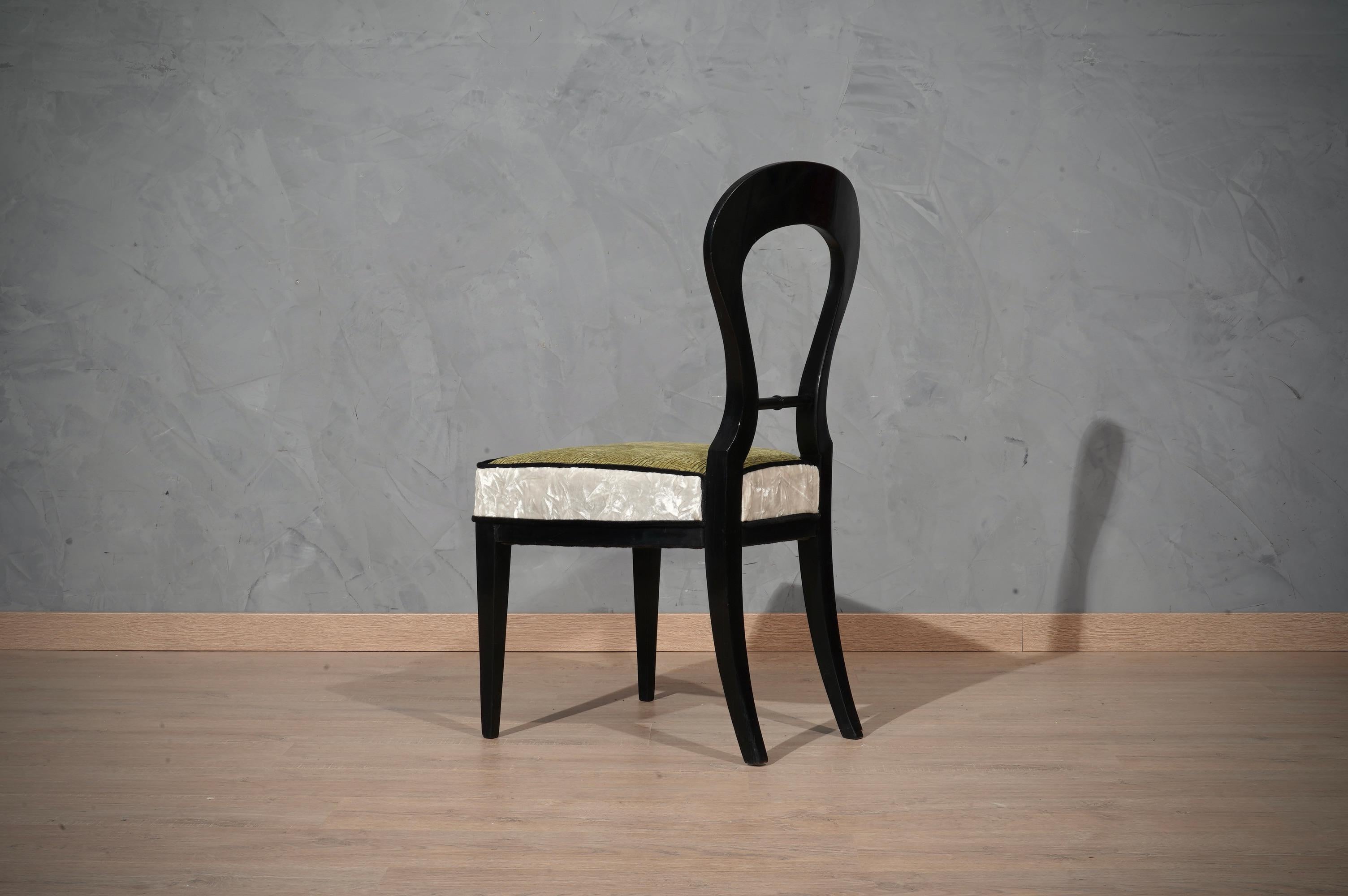 Biedermeier Black Wood and Green Velvet Chairs, 1830 For Sale 5