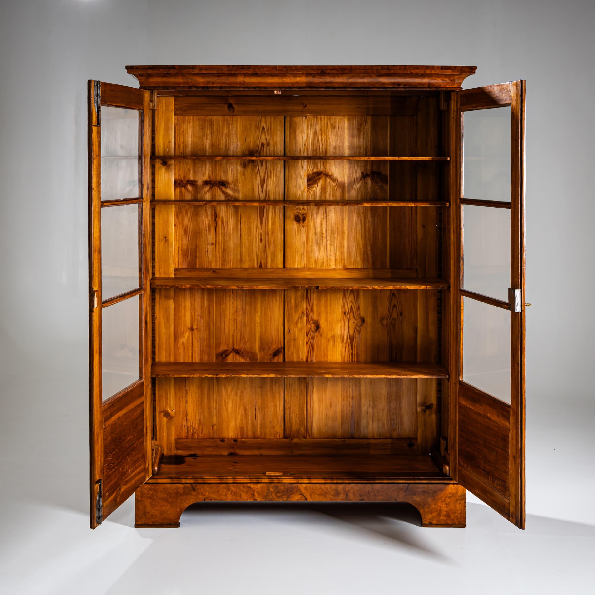 Bibliothèque Biedermeier, vers 1830 Bon état - En vente à Greding, DE