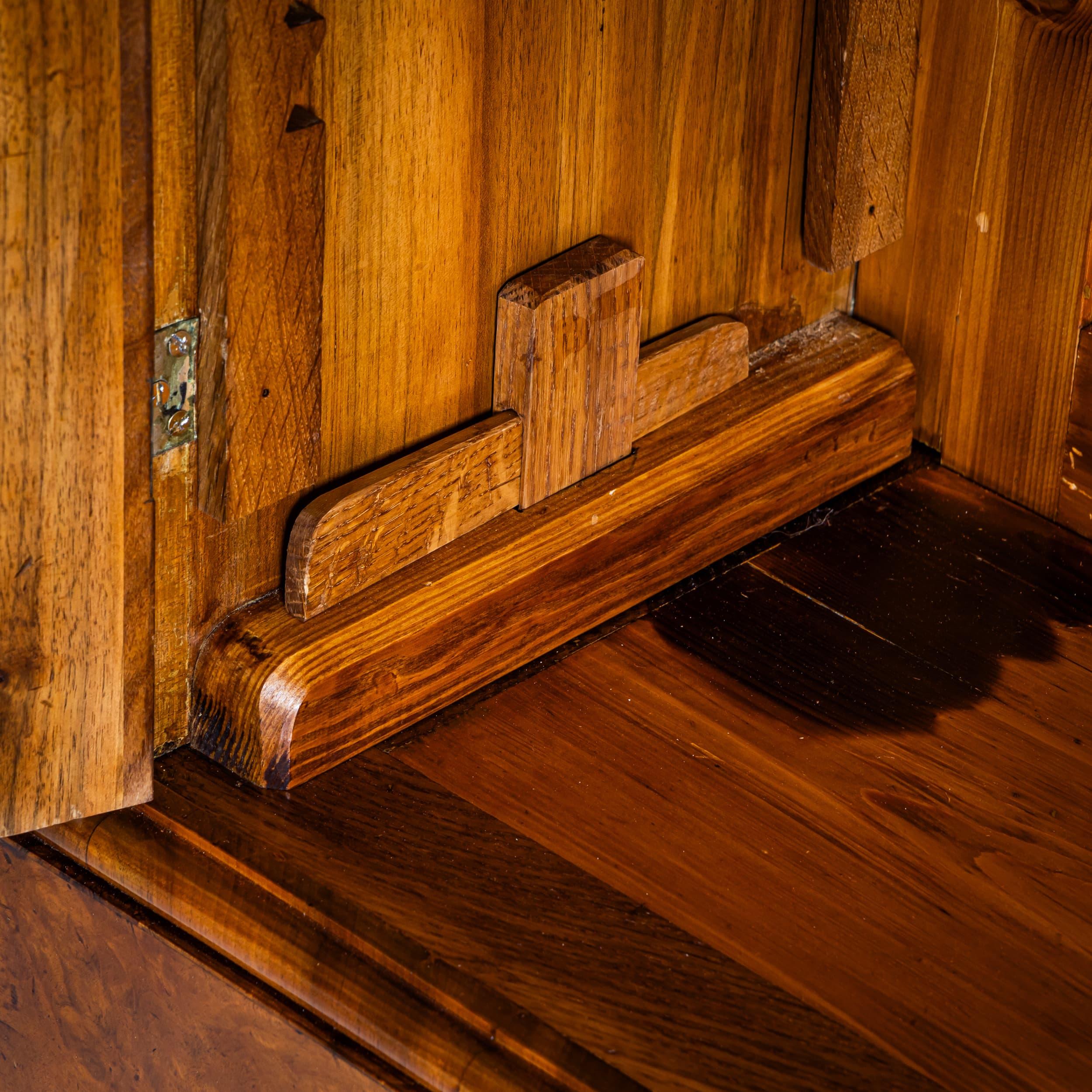 Bibliothèque Biedermeier, vers 1830 en vente 1
