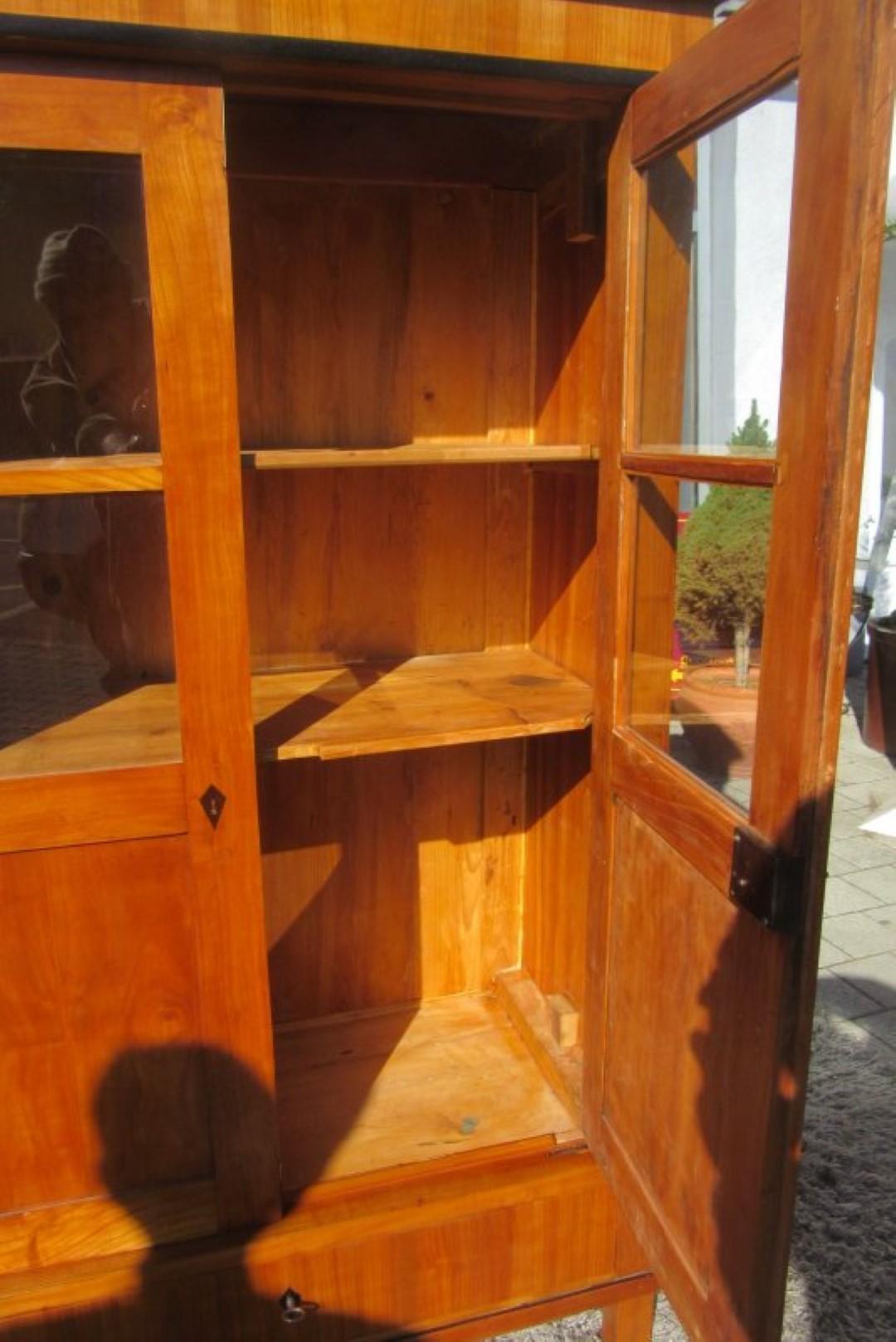 Mid-19th Century Biedermeier Bookcase from circa 1830 in Cherrywood For Sale