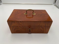 Boîte Biedermeier, placage en frêne, Allemagne du Sud, datant d'environ 1830