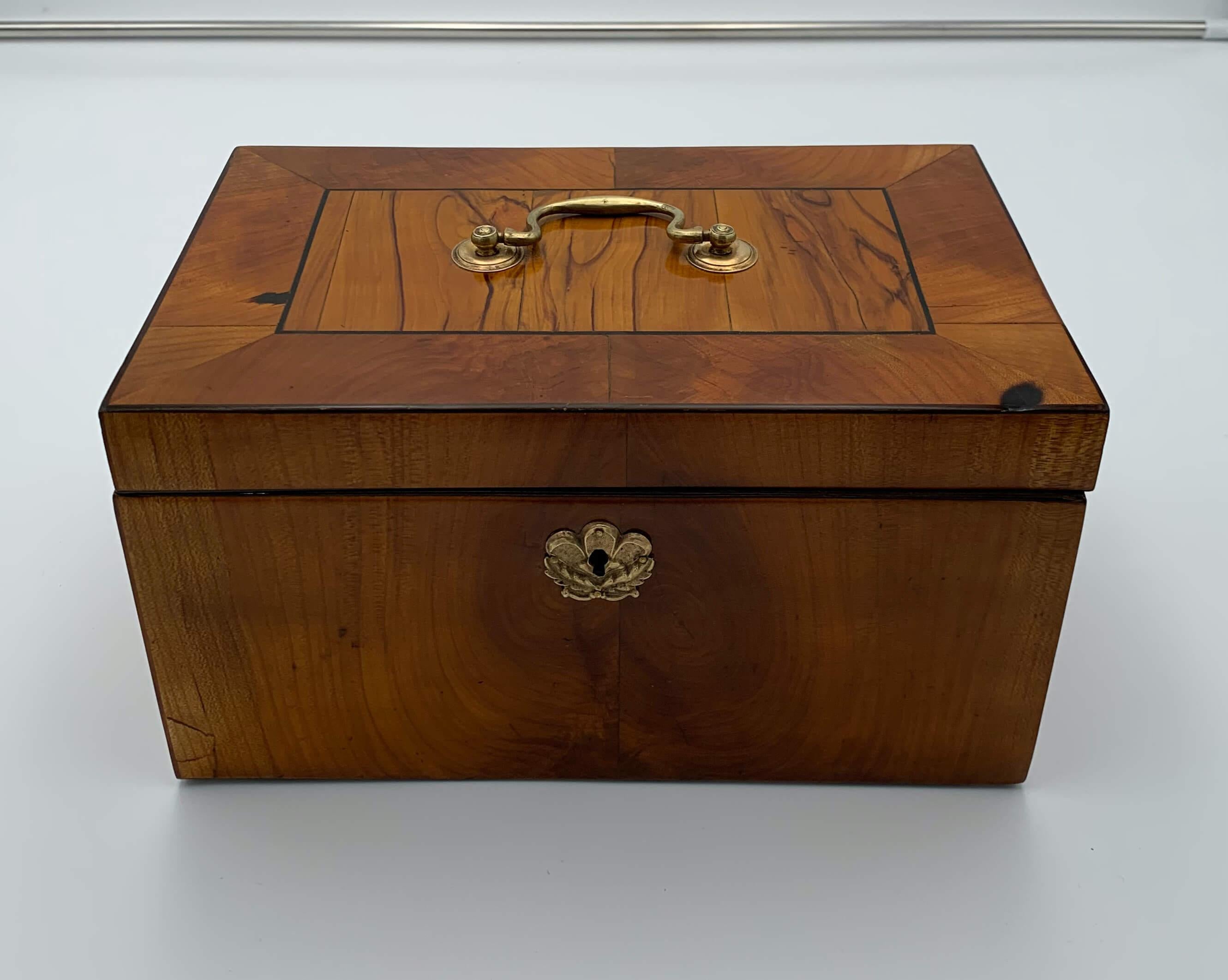 Polished Biedermeier Box, Cherry Veneer, Brass, South Germany, circa 1820