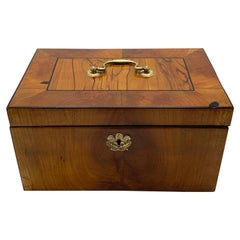 Boîte Biedermeier, placage en cerisier et laiton, Allemagne du Sud, vers 1820