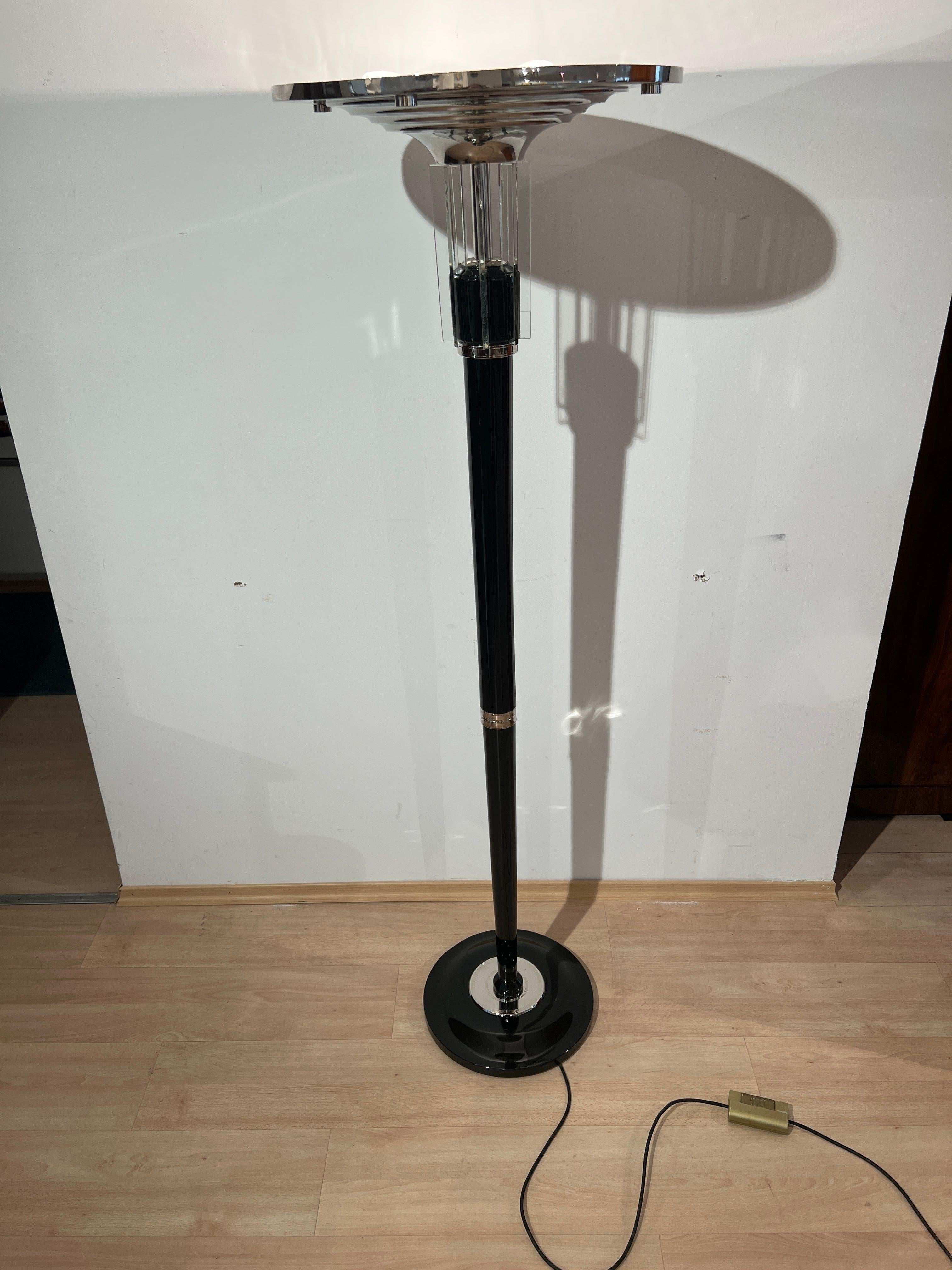 Lacquered Art Deco Floor Lamp, Black Lacquer, Nickel and Glass, France circa 1930