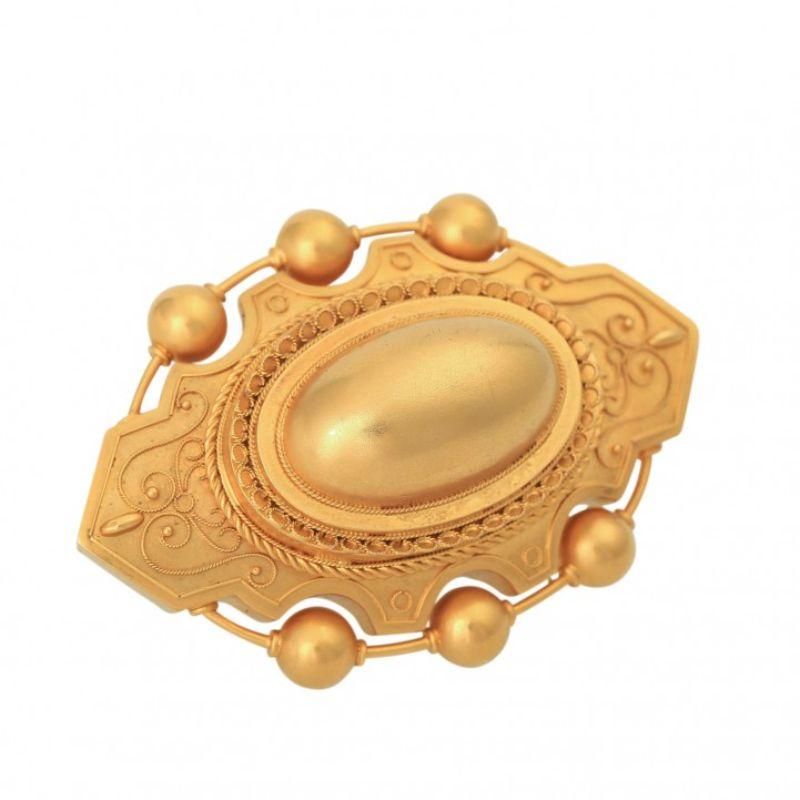 Biedermeier brooch with a filigree decor and backlock on the back, GG 14k, added fire. Approx. 51x36 mm. Light traces of carrying, metal partially lightly removed. Modern case attached.

Biedermeier-Brooch with Delicate Decor, 14k YG, Additional