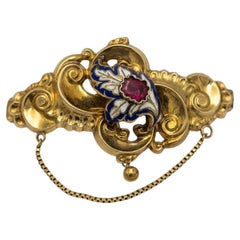 Biedermeier brooch with garnet and enamel, Germany, circa 1850.