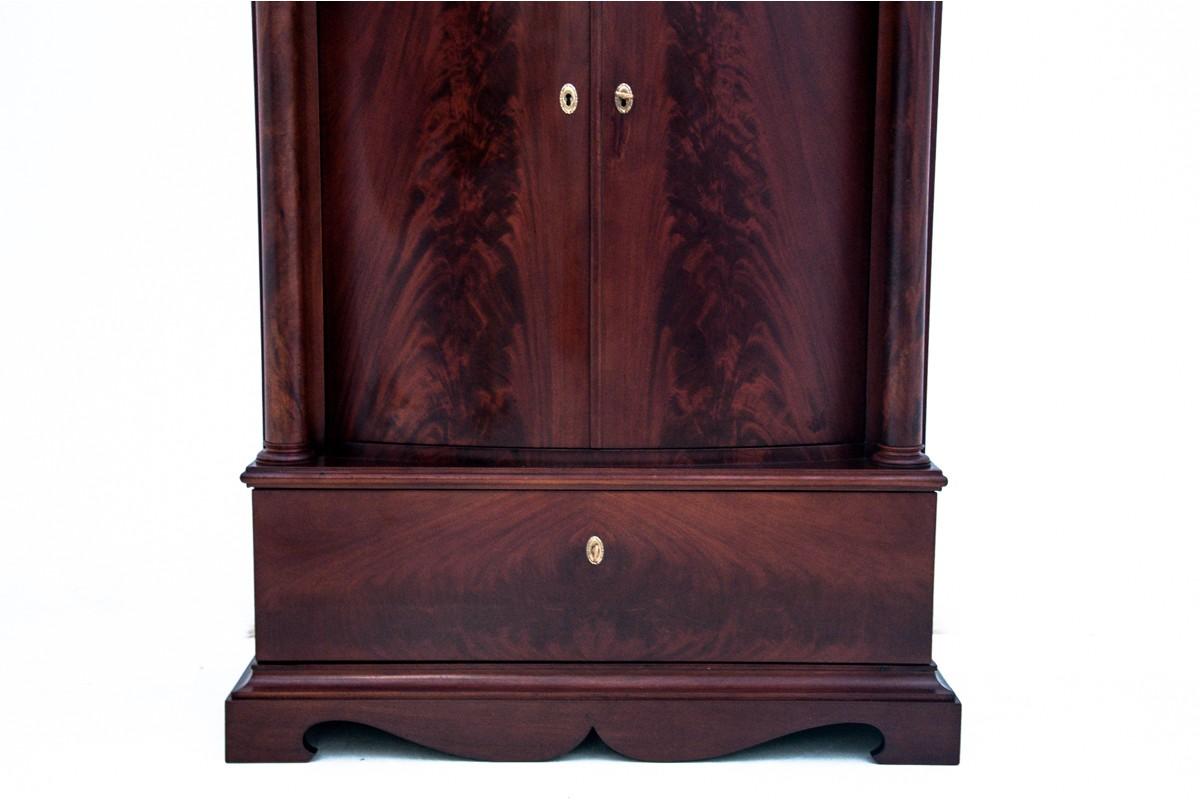 Biedermeier Cabinet, Northern Europe, circa 1860, Renovated 3