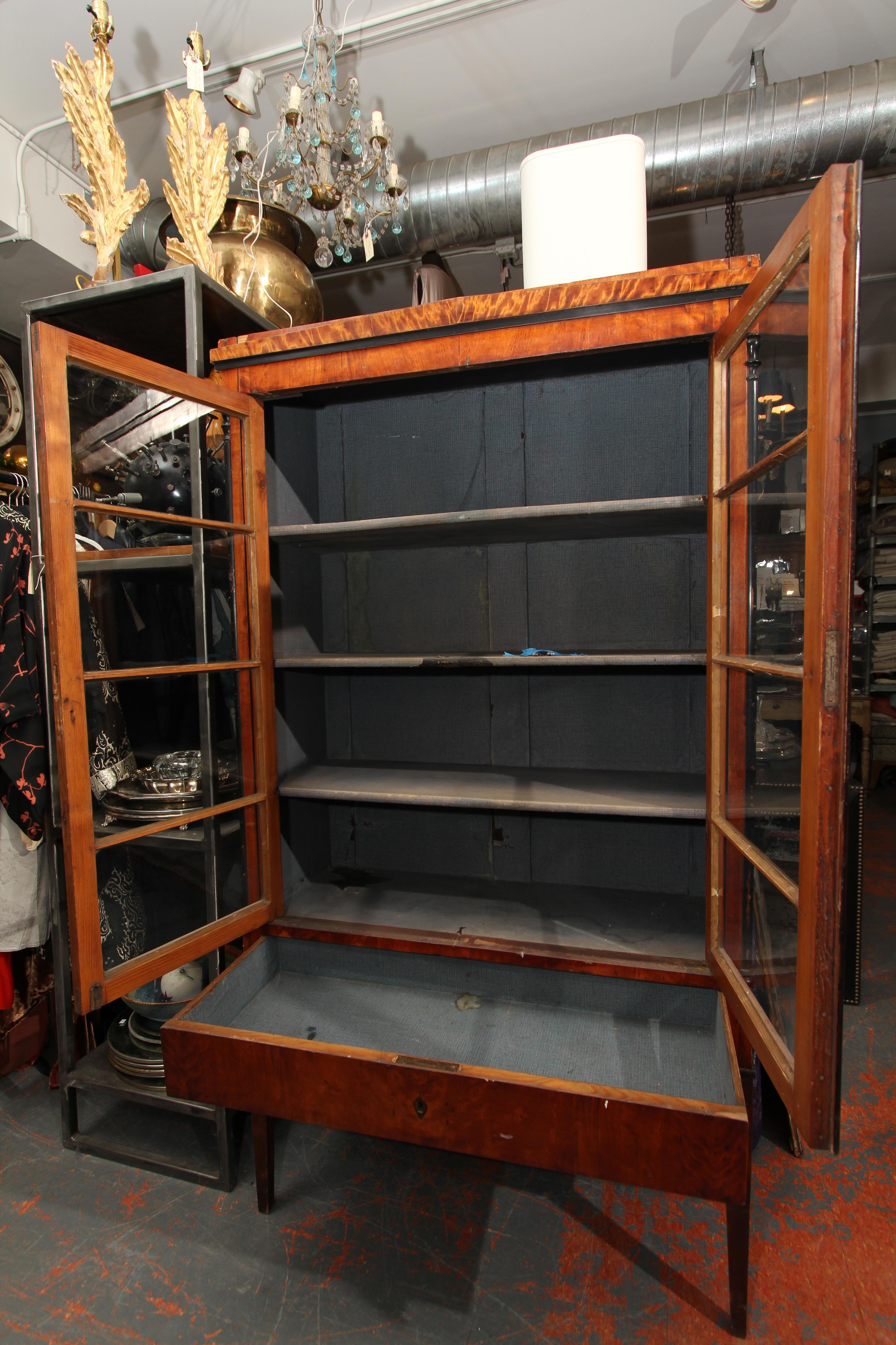 Biedermeier Cabinet on Legs with Old Glass Doors In Good Condition For Sale In Seattle, WA