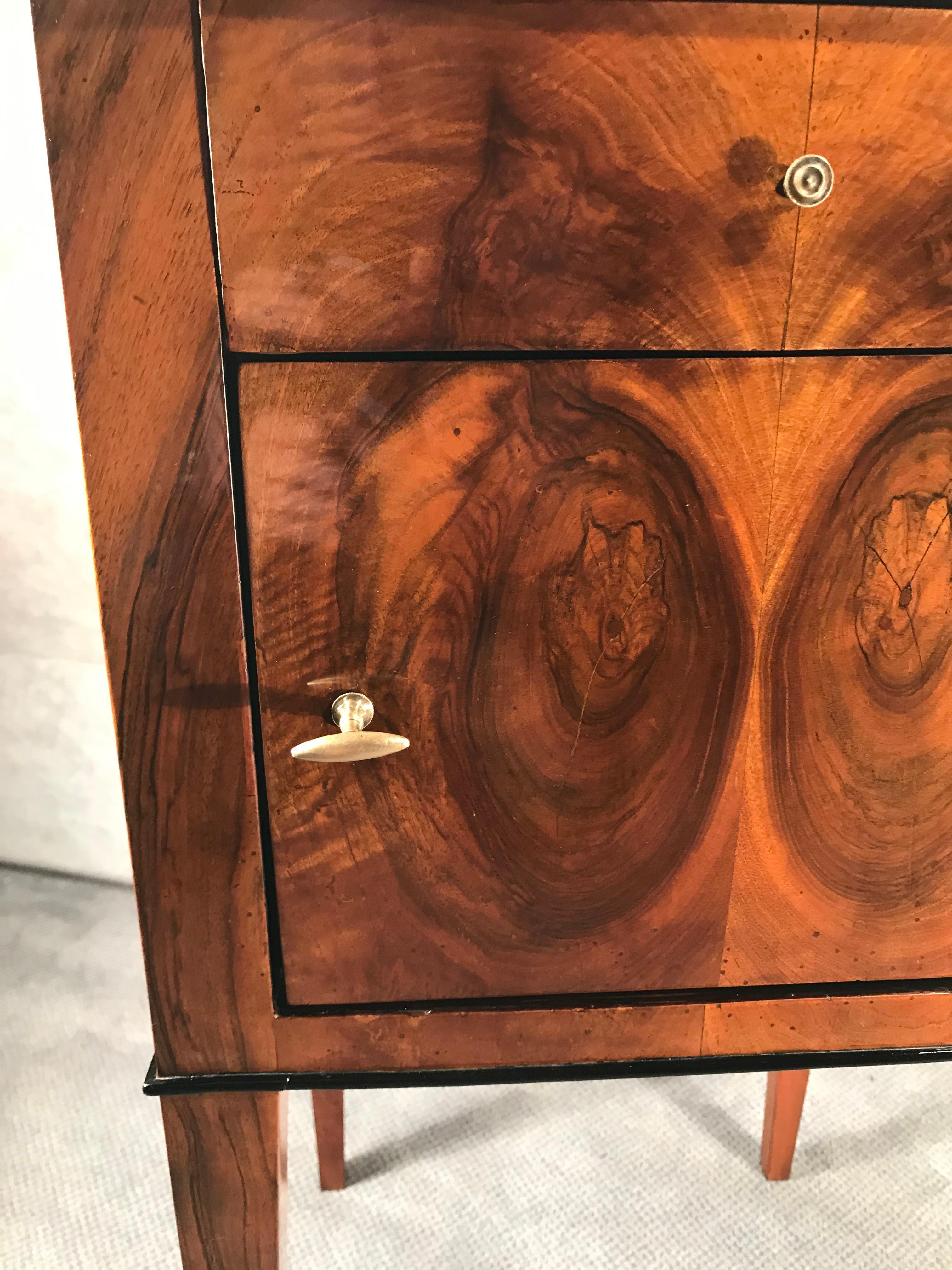 Veneer Biedermeier Cabinet, South German 1810, Walnut For Sale