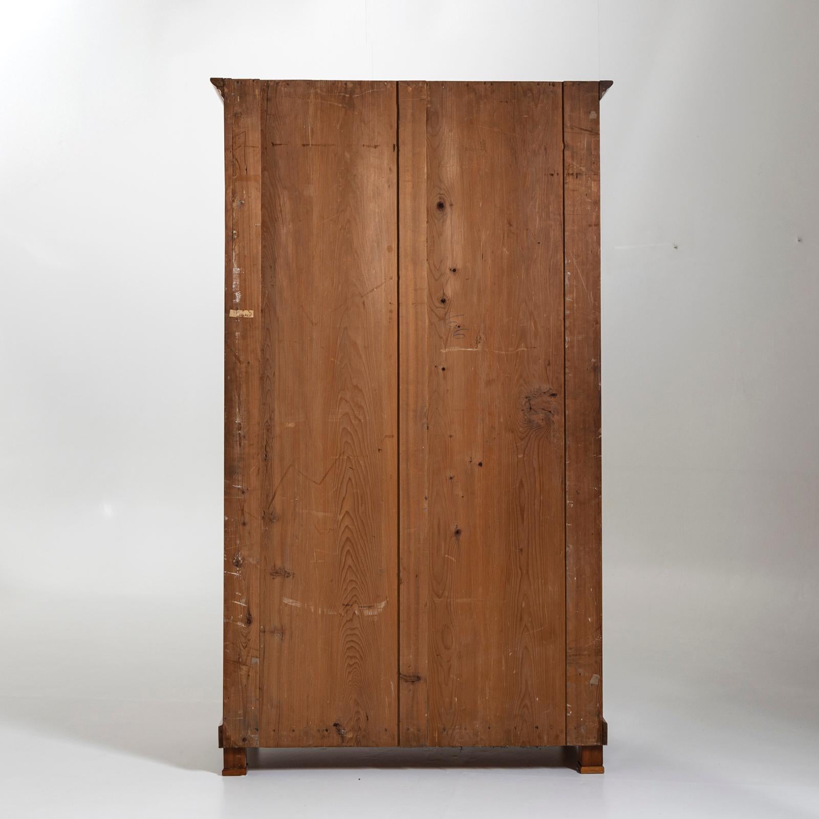 Impiallacciato Gabinetto Biedermeier, Germania meridionale, 1830 circa in vendita