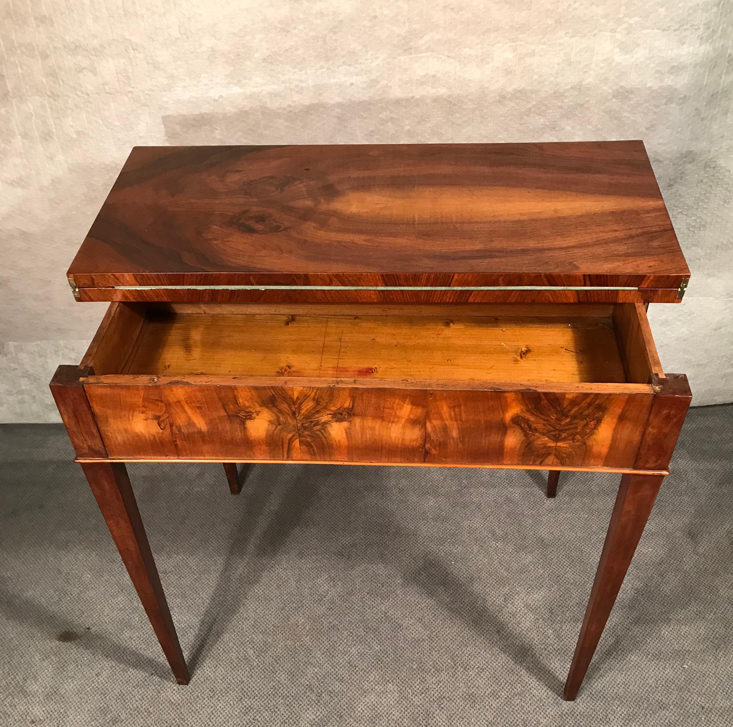 Early 19th Century Biedermeier Card or Console Table, South German, 1820, Walnut