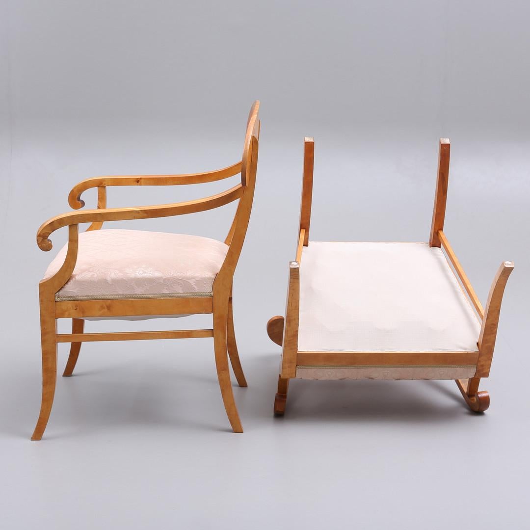 19th Century Biedermeier Carver Chairs Swedish Late 1800s Antique Quilted Golden Birch 1800s For Sale