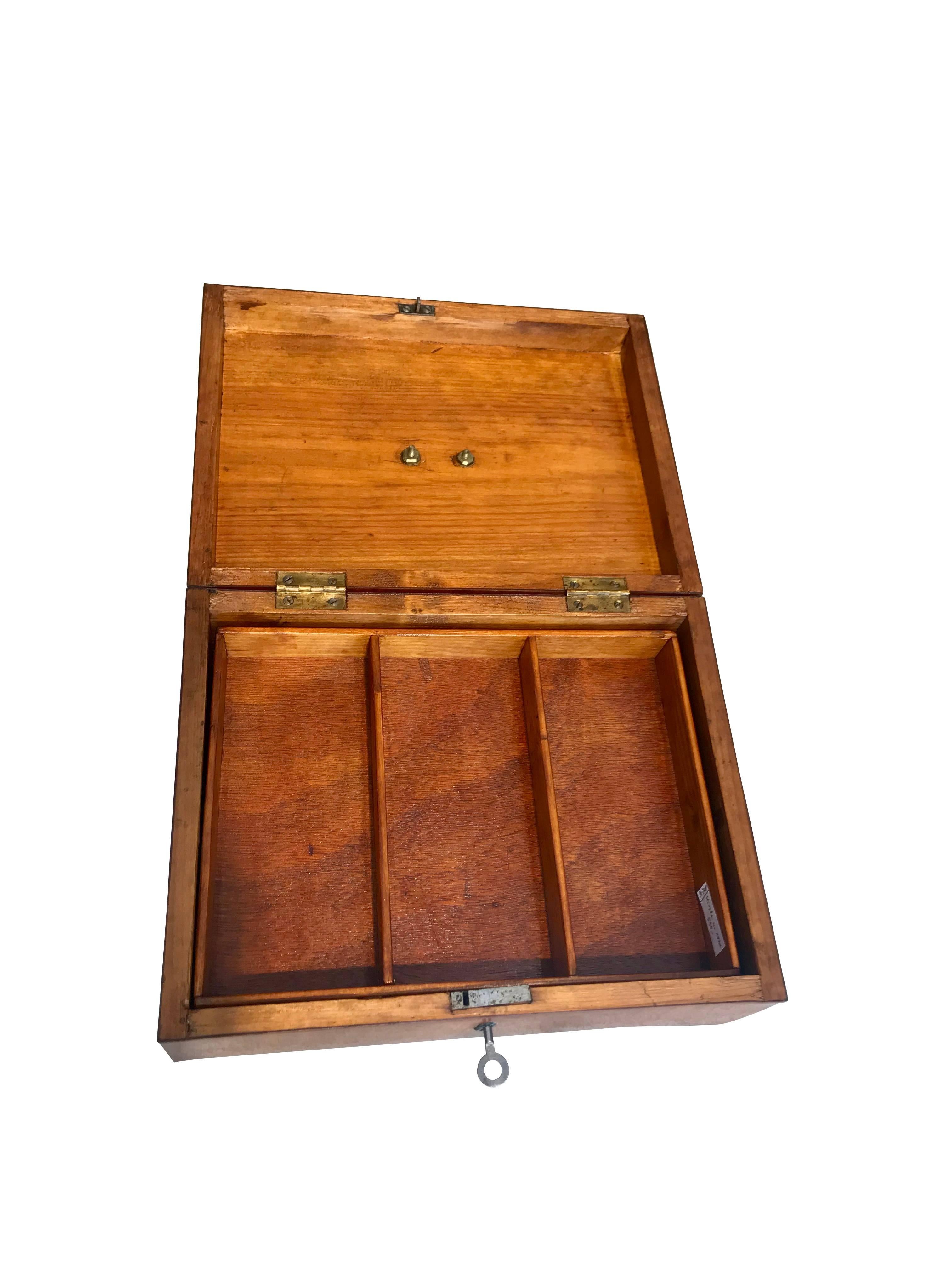 Biedermeier Casket Box, Cherry, South Germany, circa 1820 In Good Condition In Regensburg, DE