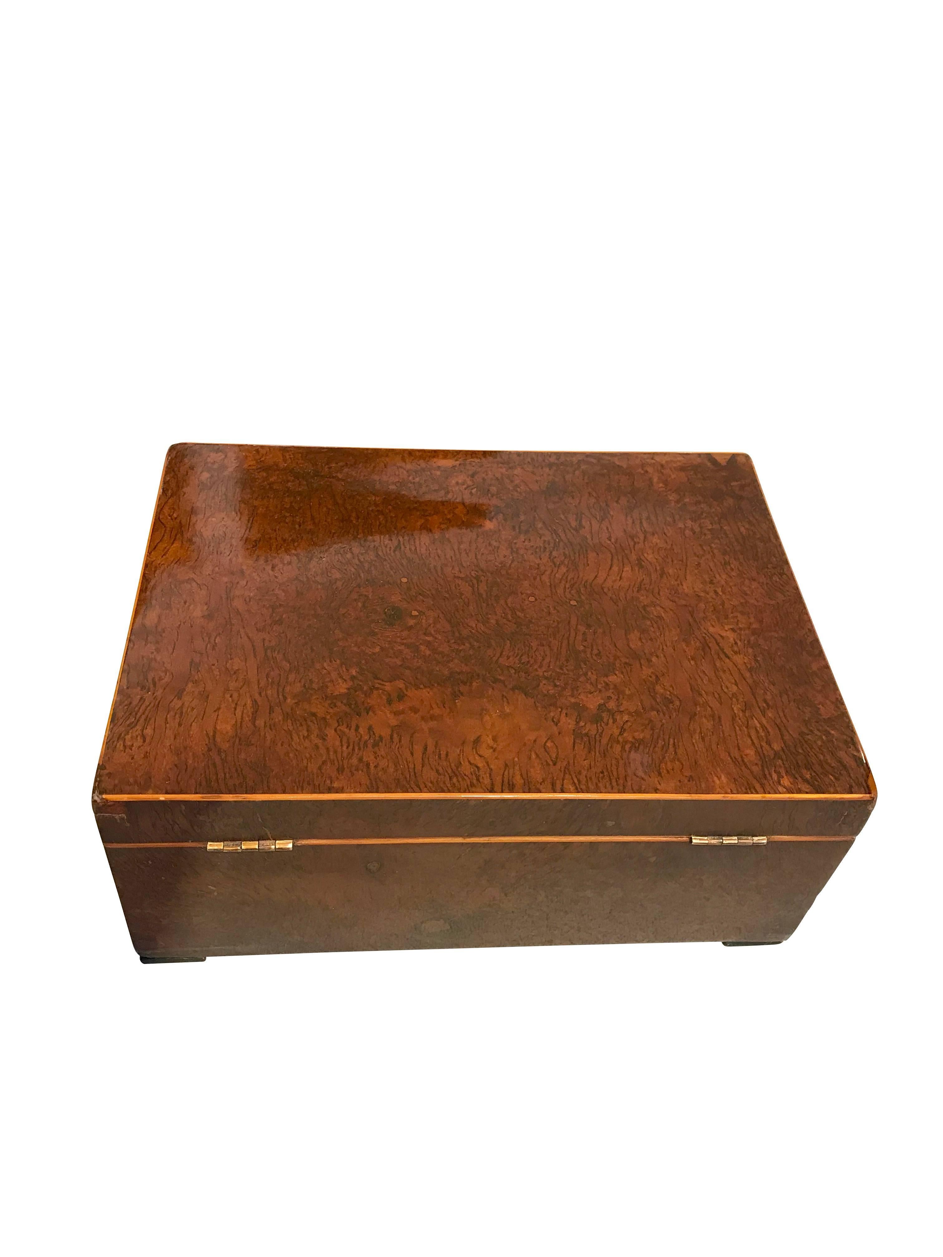 Veneer Biedermeier Casket Box, Walnut Root and Maple, South Germany circa 1820