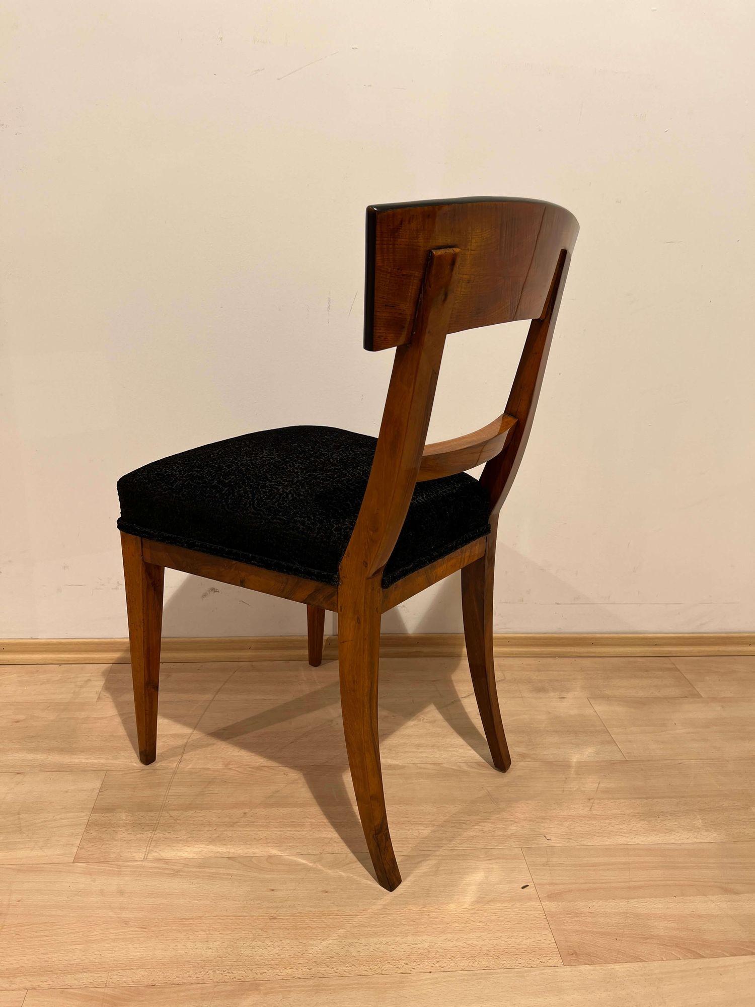 Biedermeier Chair, Cherry Wood and Ink, South Germany, circa 1820 For Sale 8