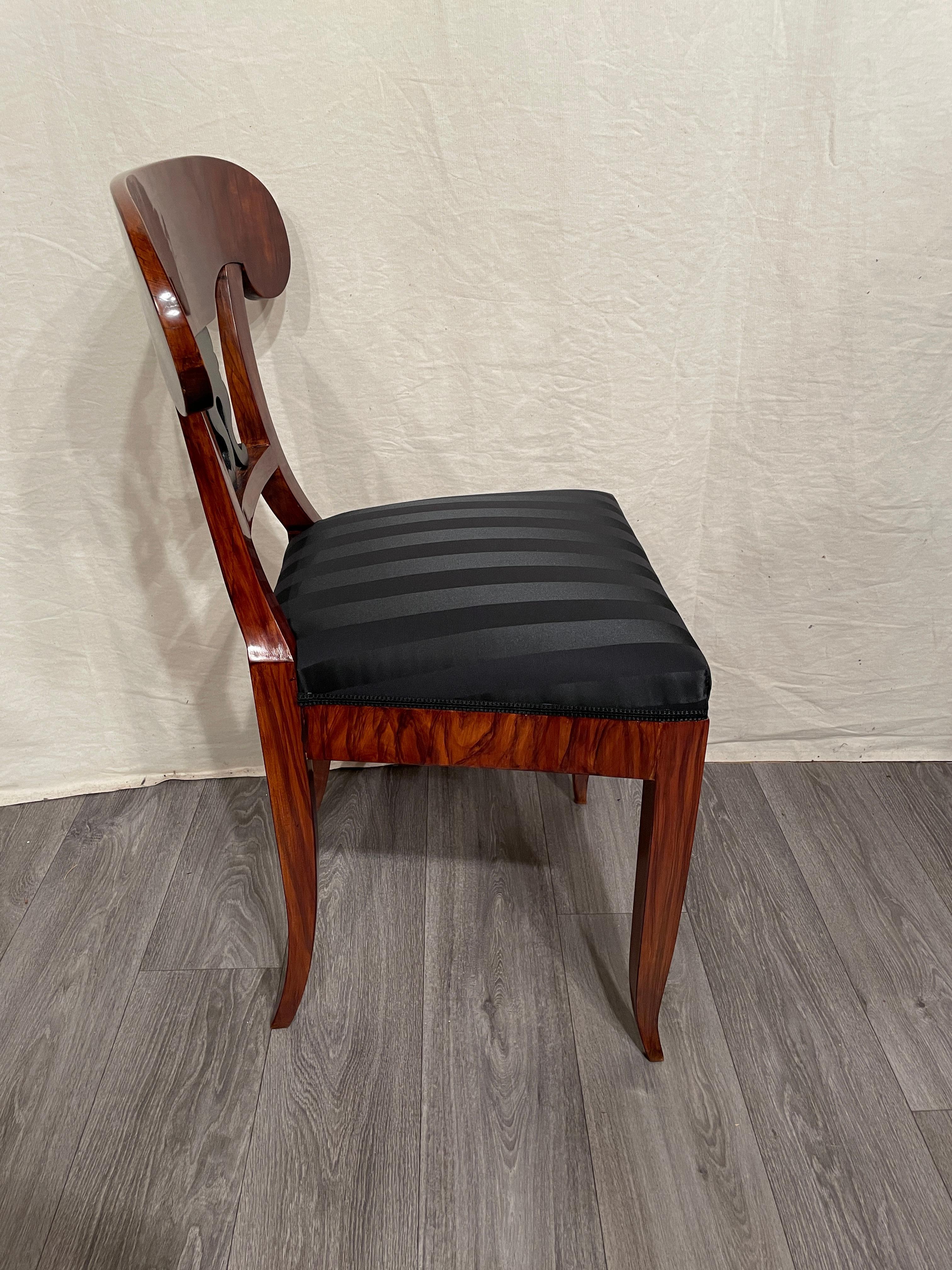 Allemand Chaise Biedermeier, Allemagne du Sud 1820, Noyer en vente