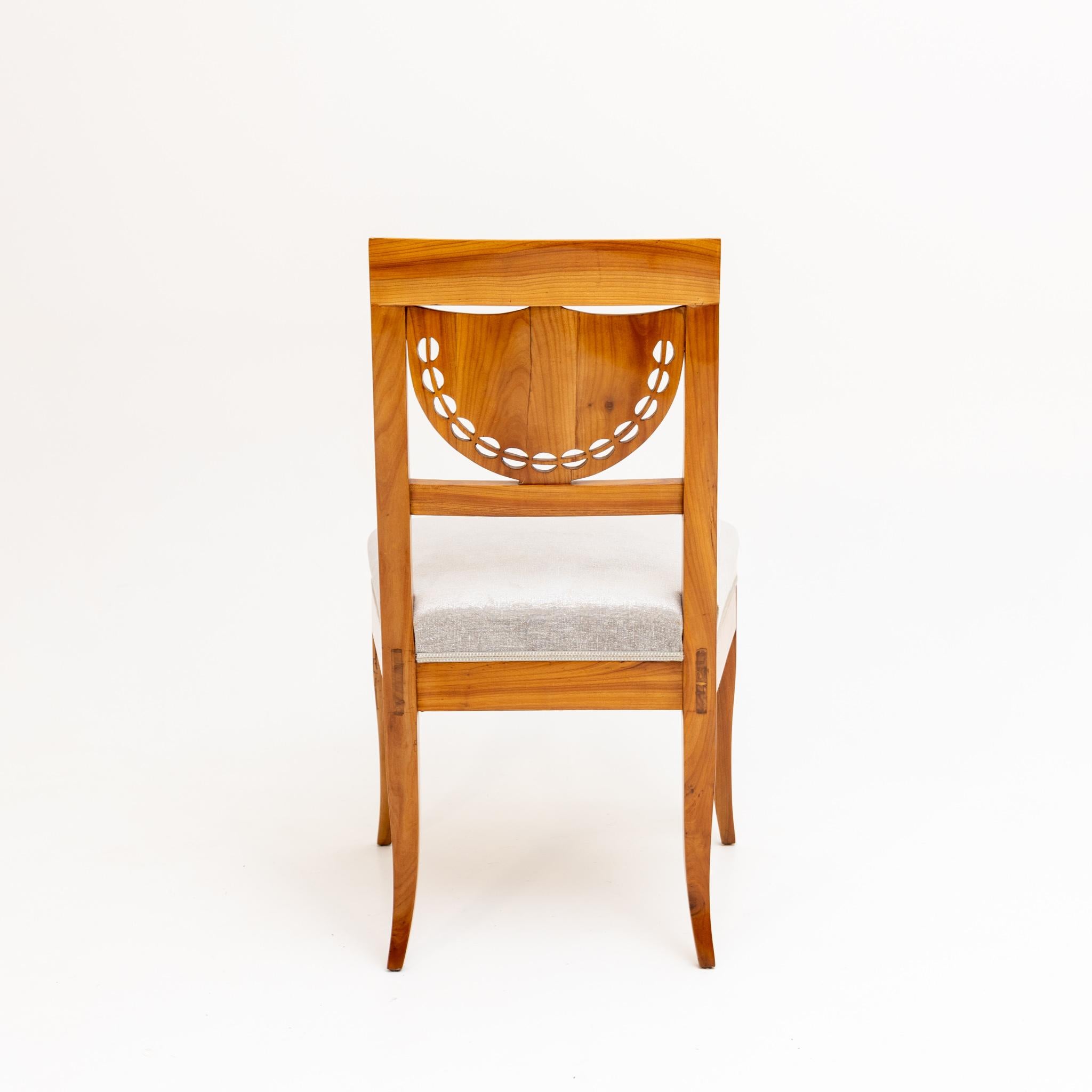 Biedermeier Chairs In Good Condition For Sale In Greding, DE