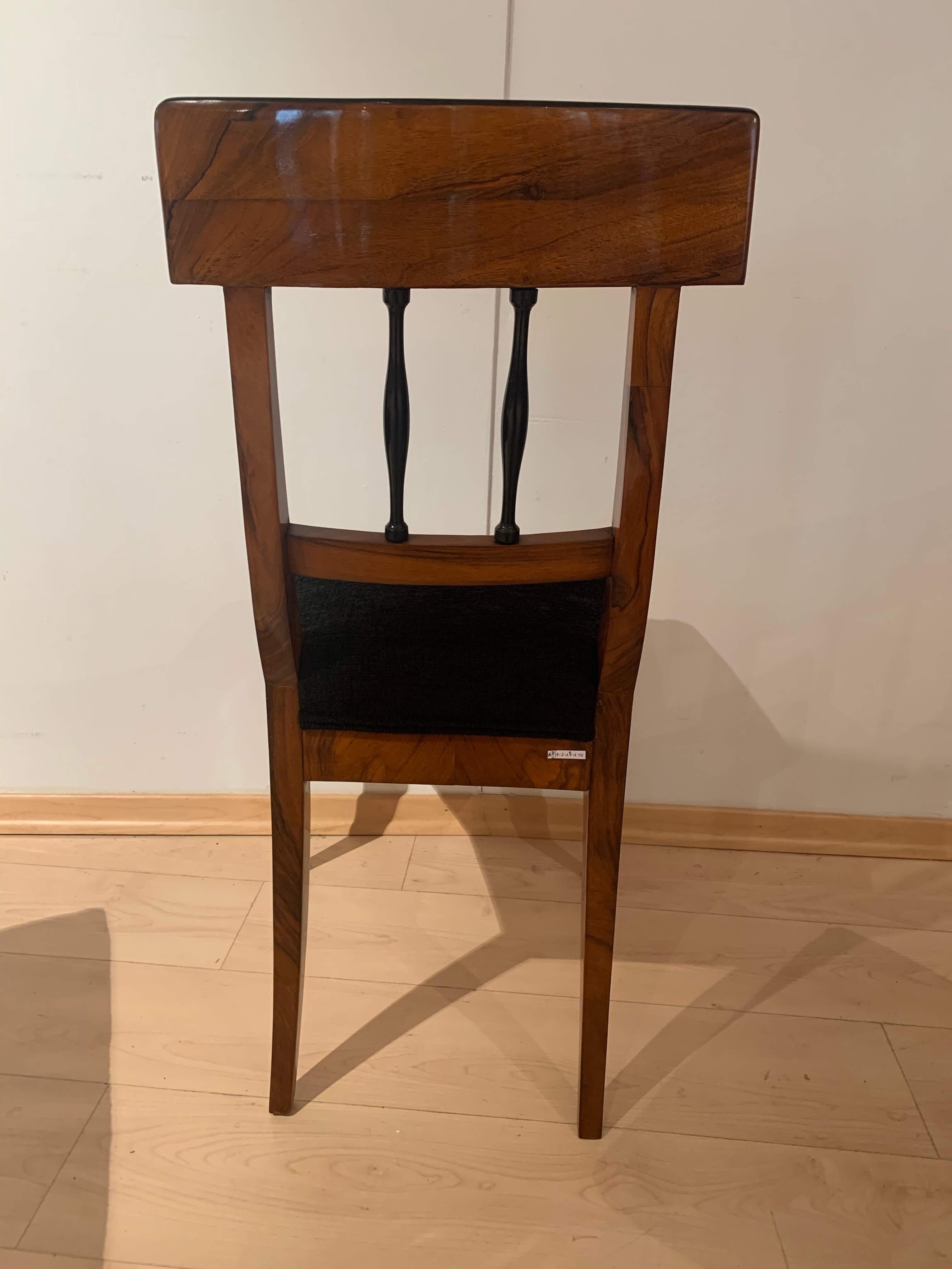Early 19th Century Biedermeier Chair, Walnut Veneer, Black Velvet, South Germany, circa 1820