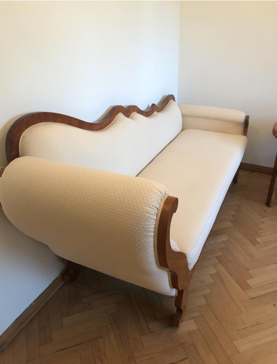 We offer the Biedermeier (original) Chaise Longue for sale in very good condition! 

 