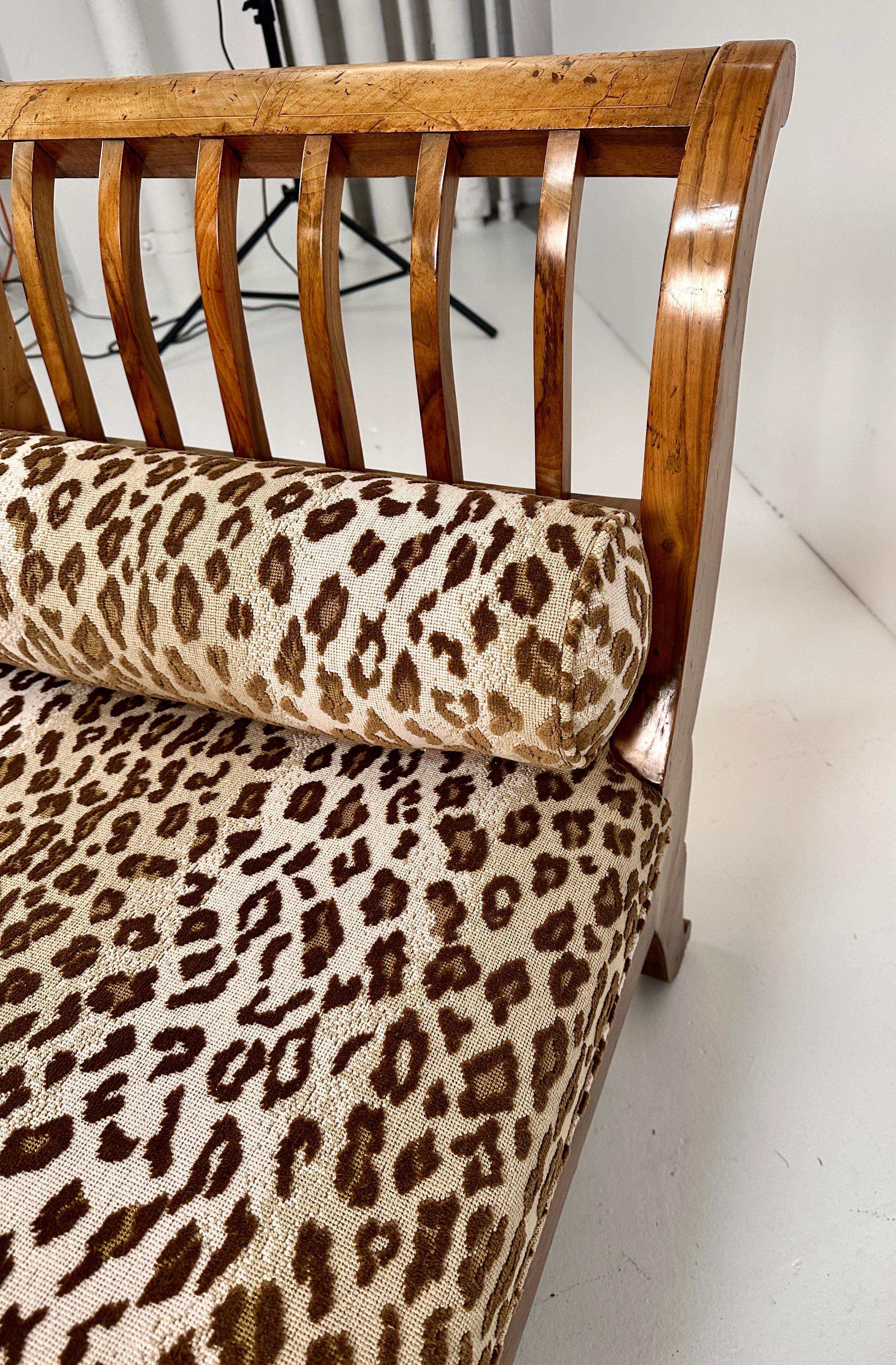 Biedermeier Chaise Longue, Viena, Austria c1830 For Sale 1