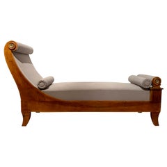 Antique Biedermeier Chaiselongue, Walnut Solid Wood and Brass, Germany, circa 1820