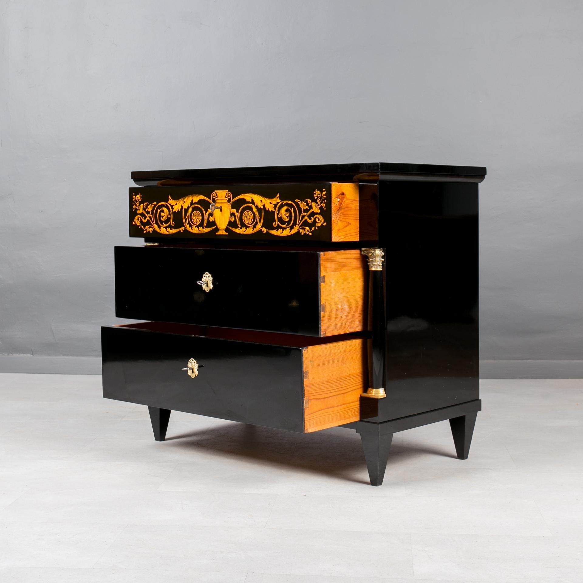 Polished Biedermeier Chest of Drawers, Austria, 19th Century For Sale