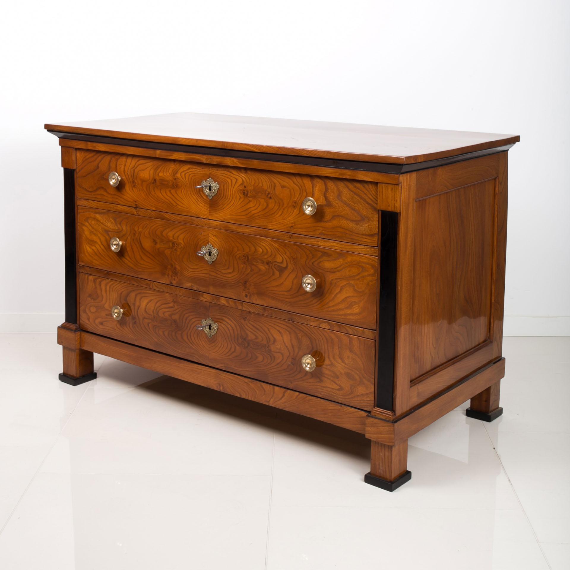 Biedermeier Chest of Drawers, France, 19th Century In Good Condition In Wrocław, Poland