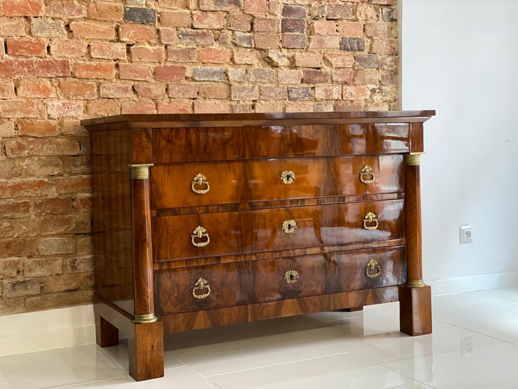 French Biedermeier Chest of Drawers, France, circa 1830s