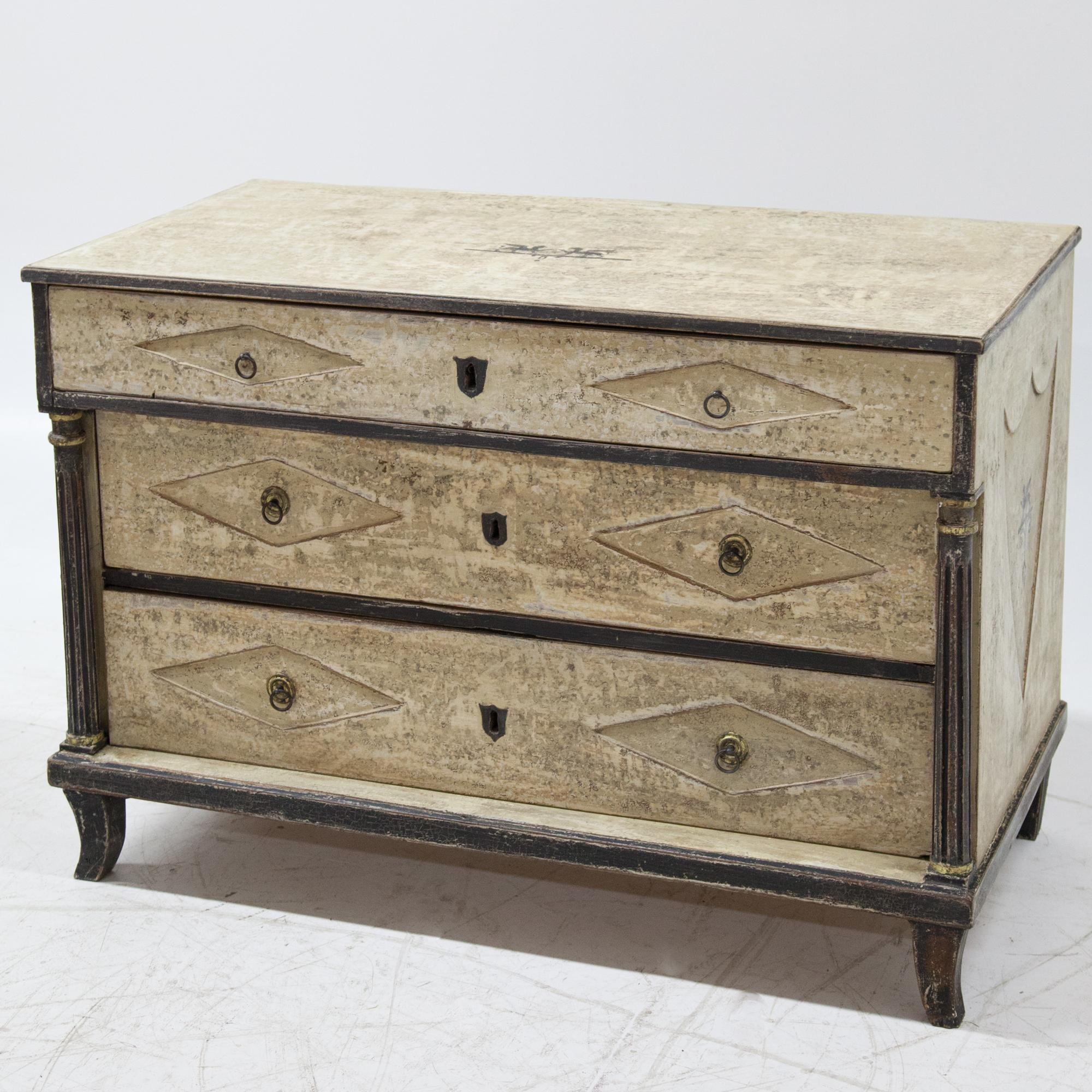 Biedermeier Chest of Drawers, Franconia, circa 1820 In Good Condition In Greding, DE