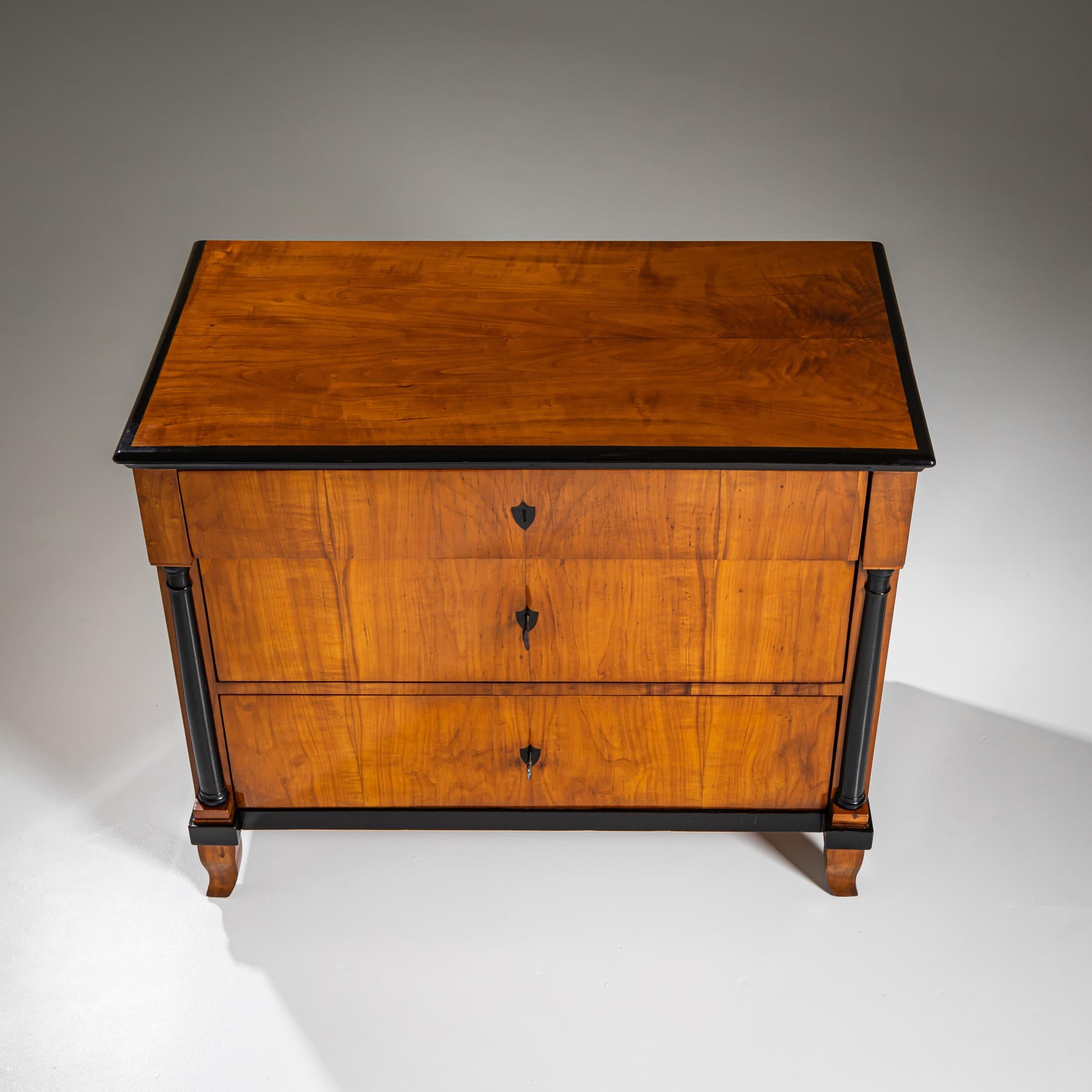 Commode Biedermeier, Franconie, Allemagne du Sud, vers 1820 en vente 1