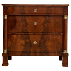 Antique Biedermeier Chest of Drawers in Mahogany, France, 19th Century