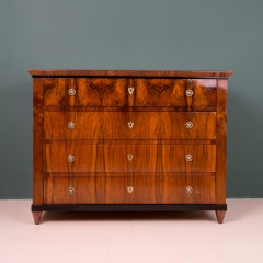 Biedermeier Chest of Drawers in Walnut, Germany, 19th Century