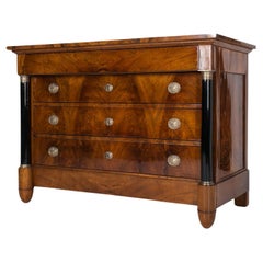 Antique Biedermeier Chest of Drawers in Walnut Veneer, France, 19th Century