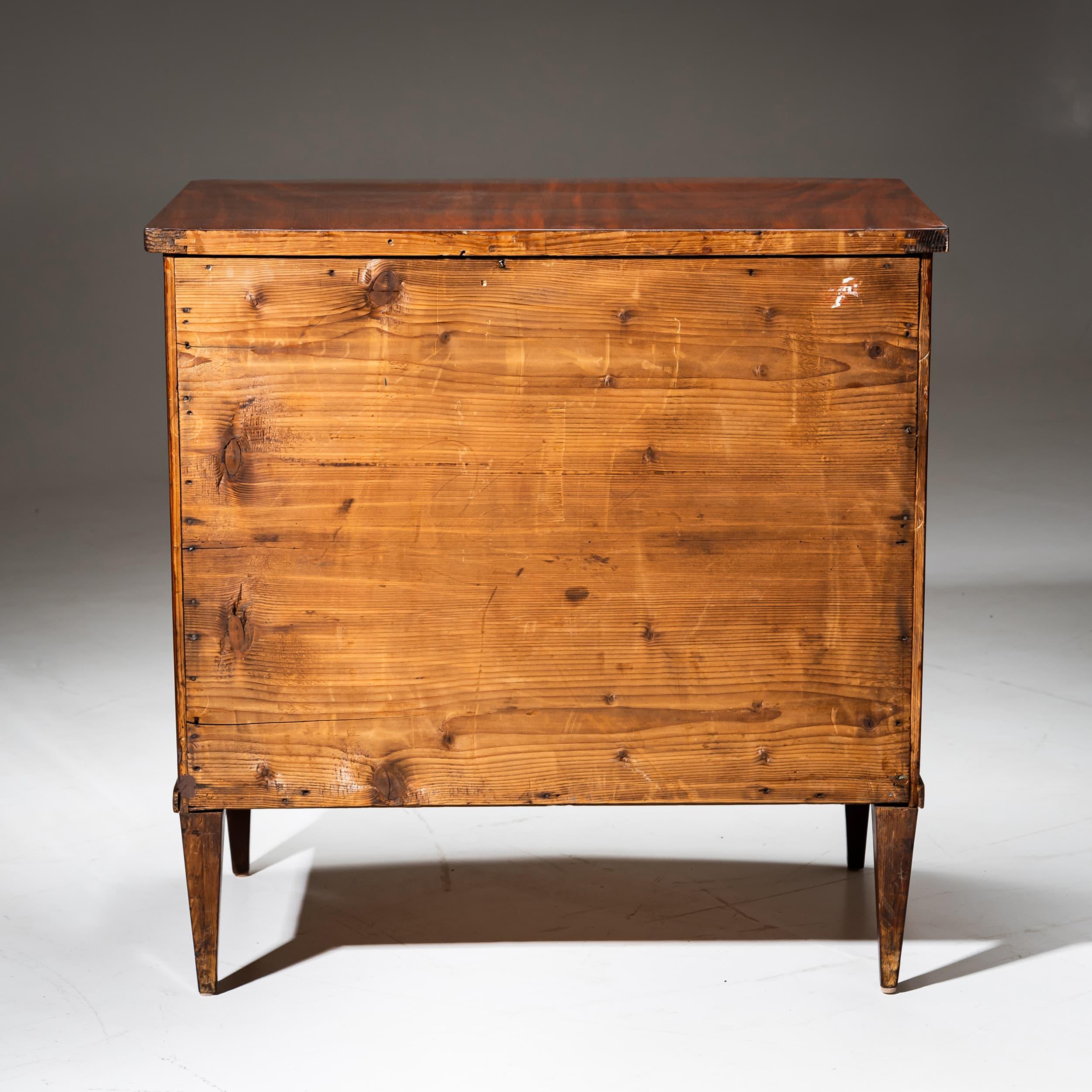 Cassettiera Biedermeier, Germania del Nord, 1820 circa in vendita 1