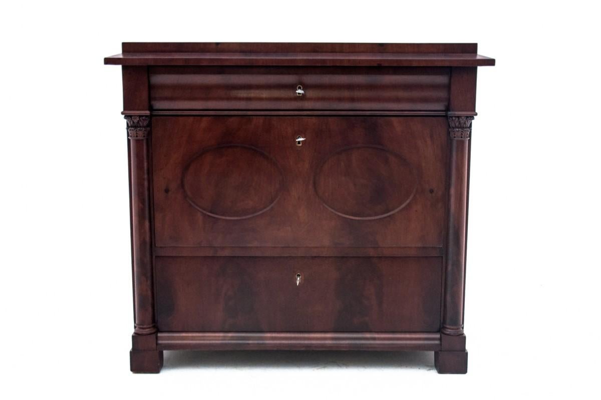 Biedermeier chest of drawers, Northern Europe, around 1860. After renovation. For Sale 7