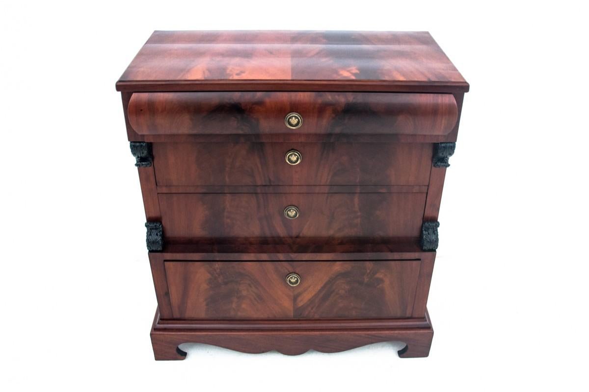 Biedermeier Chest of Drawers, Northern Europe, circa 1890 6