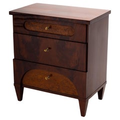 Commodes and Chests of Drawers