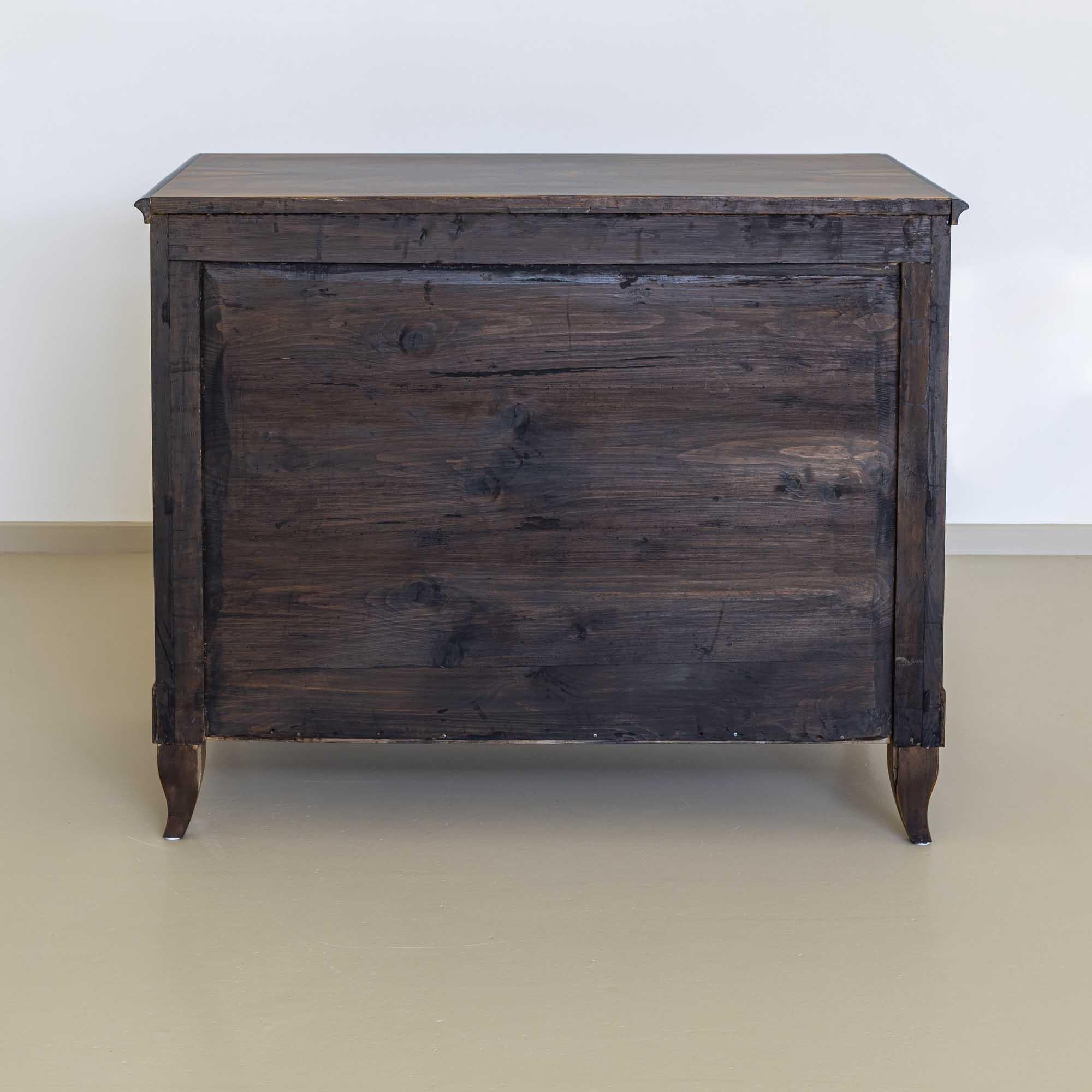 Early 19th Century Biedermeier Chest of Drawers, South Germany around 1820 For Sale