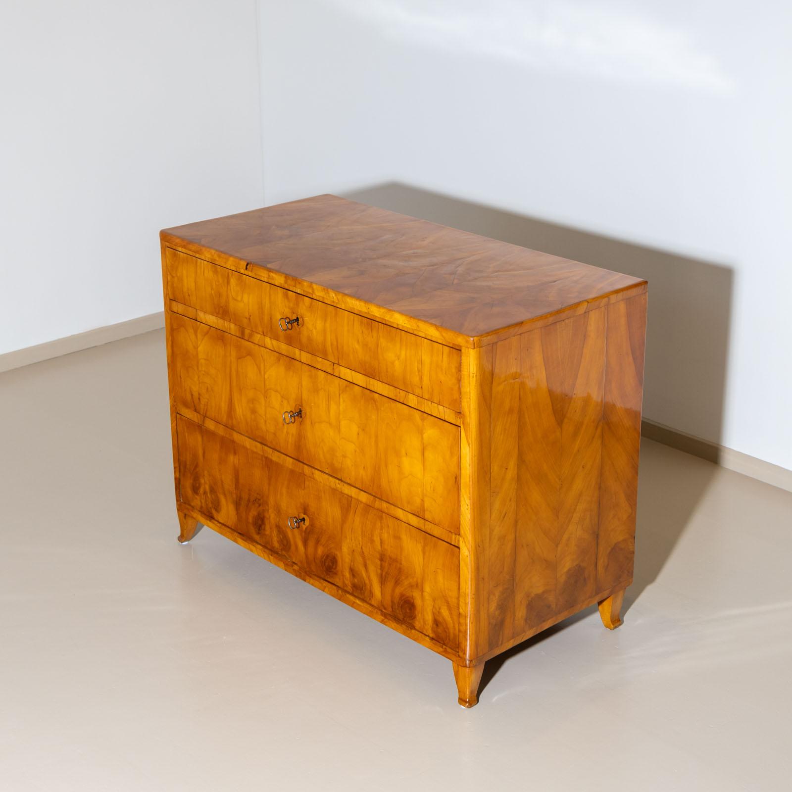 Biedermeier Kommode, Süddeutschland, München, um 1830 (Deutsch)