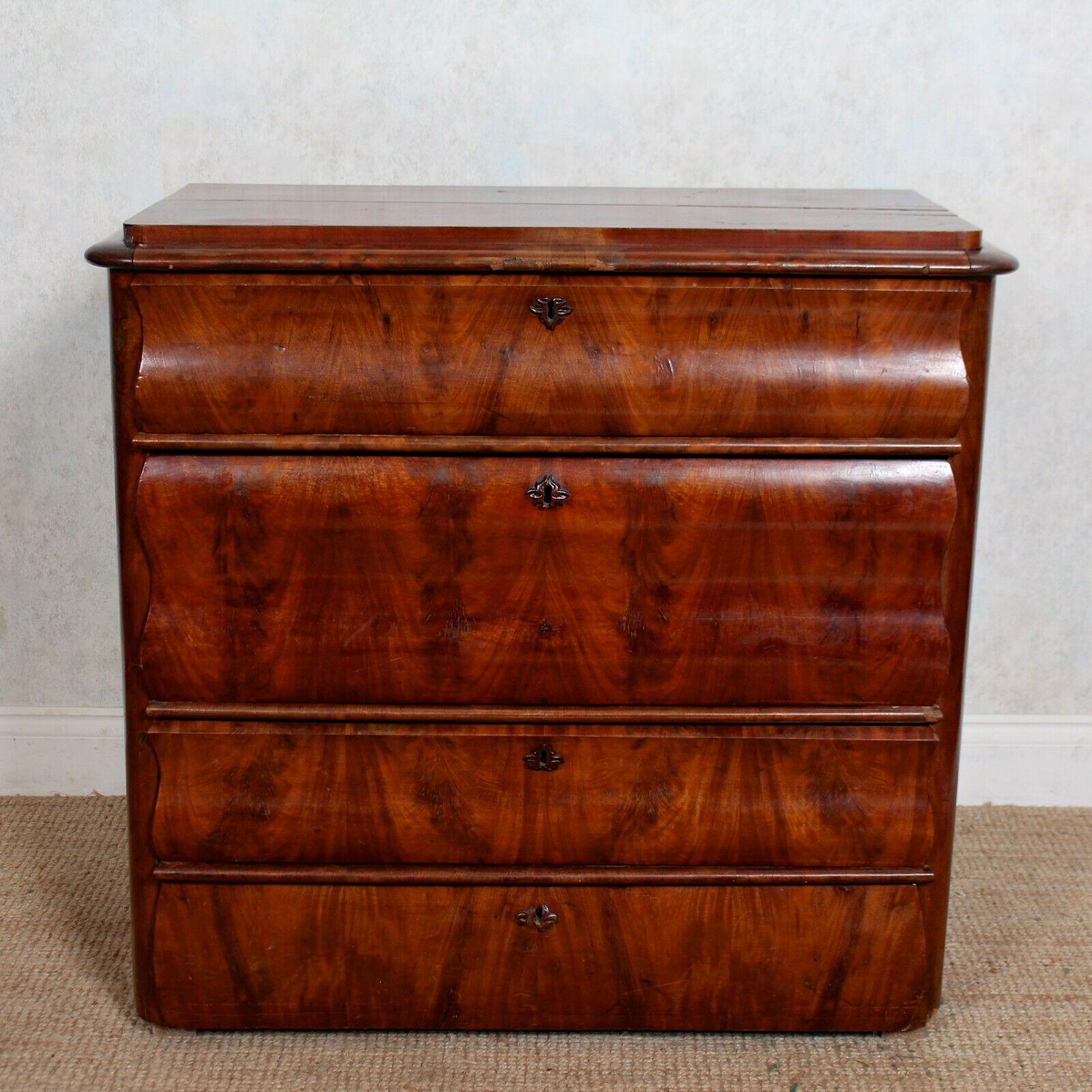 Biedermeier Chest of Drawers Swedish Flamed Mahogany For Sale 6