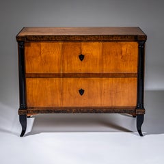 Biedermeier Chest of Drawers with Burl Veneer, Southern Germany, circa 1820