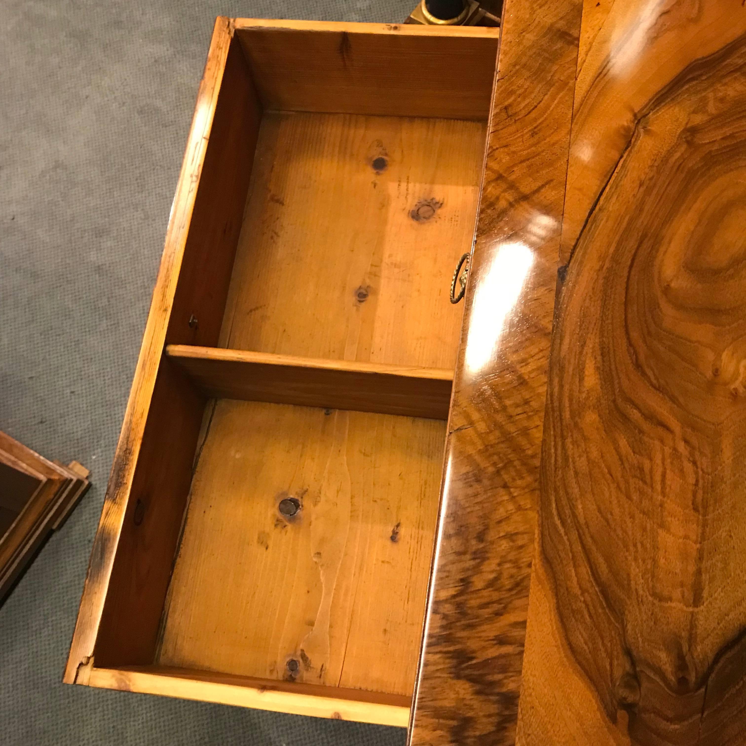 Veneer Biedermeier Commode, Bern 'Switzerland', 1810-1820