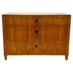 Biedermeier Commode, Cherry Veneer, South Germany circa 1820