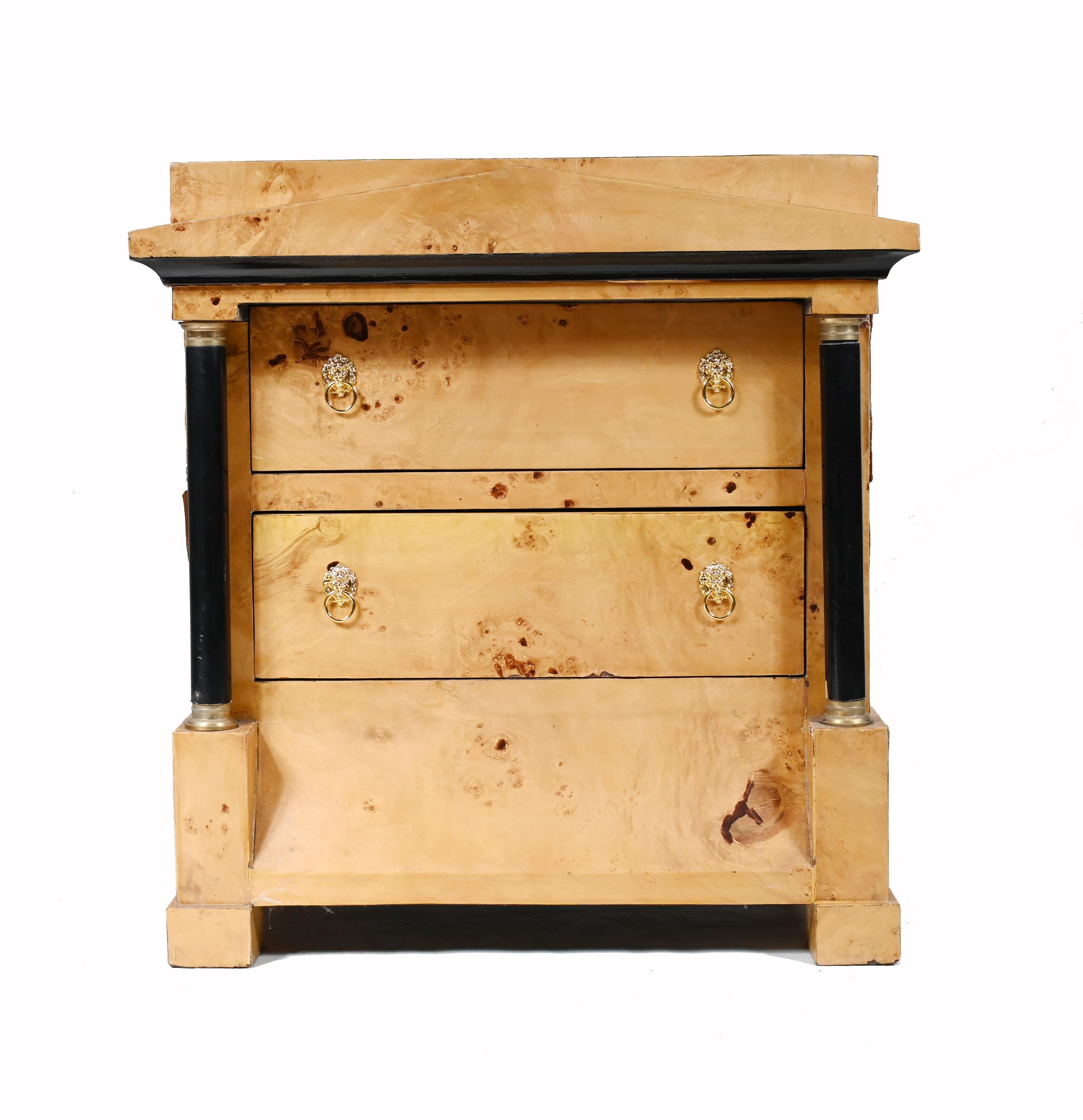 Biedermeier Commode Chest of Drawers Satin Birch In Good Condition For Sale In Potters Bar, GB