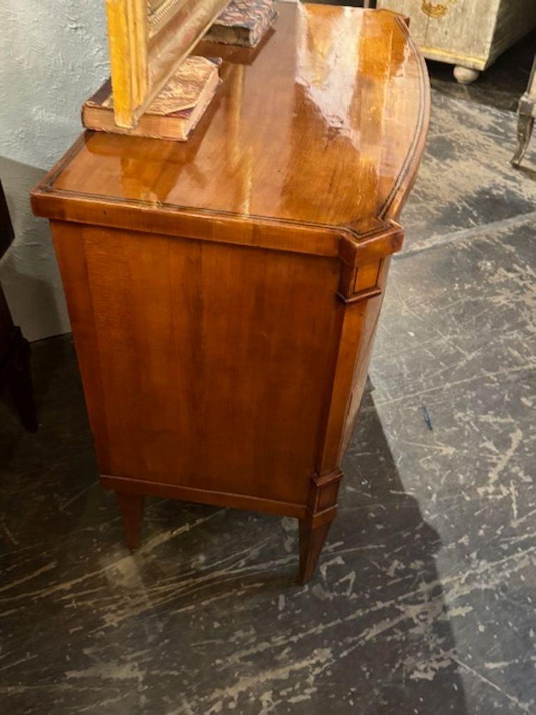 Commode Biedermeier del XIX secolo in vendita 3