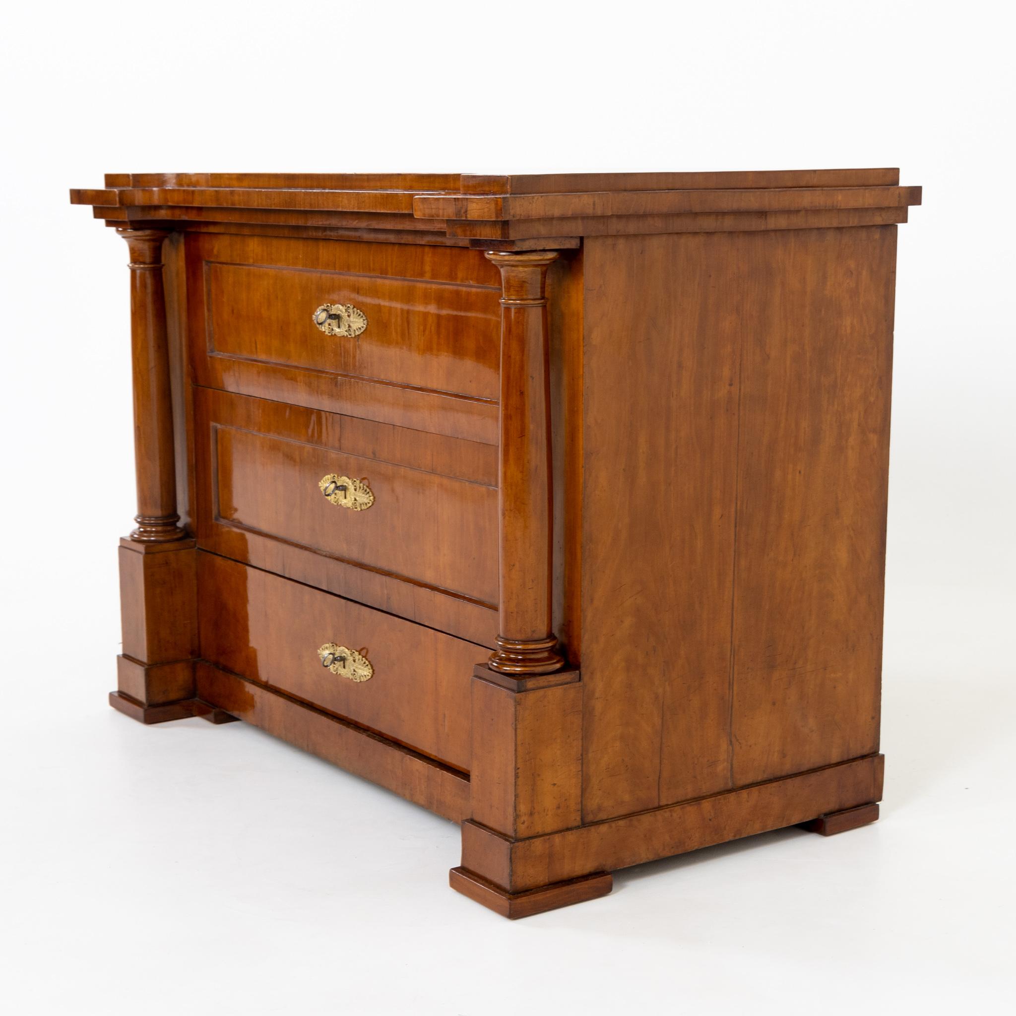 Biedermeier Commode, Probably North Germany Around 1820 For Sale 4