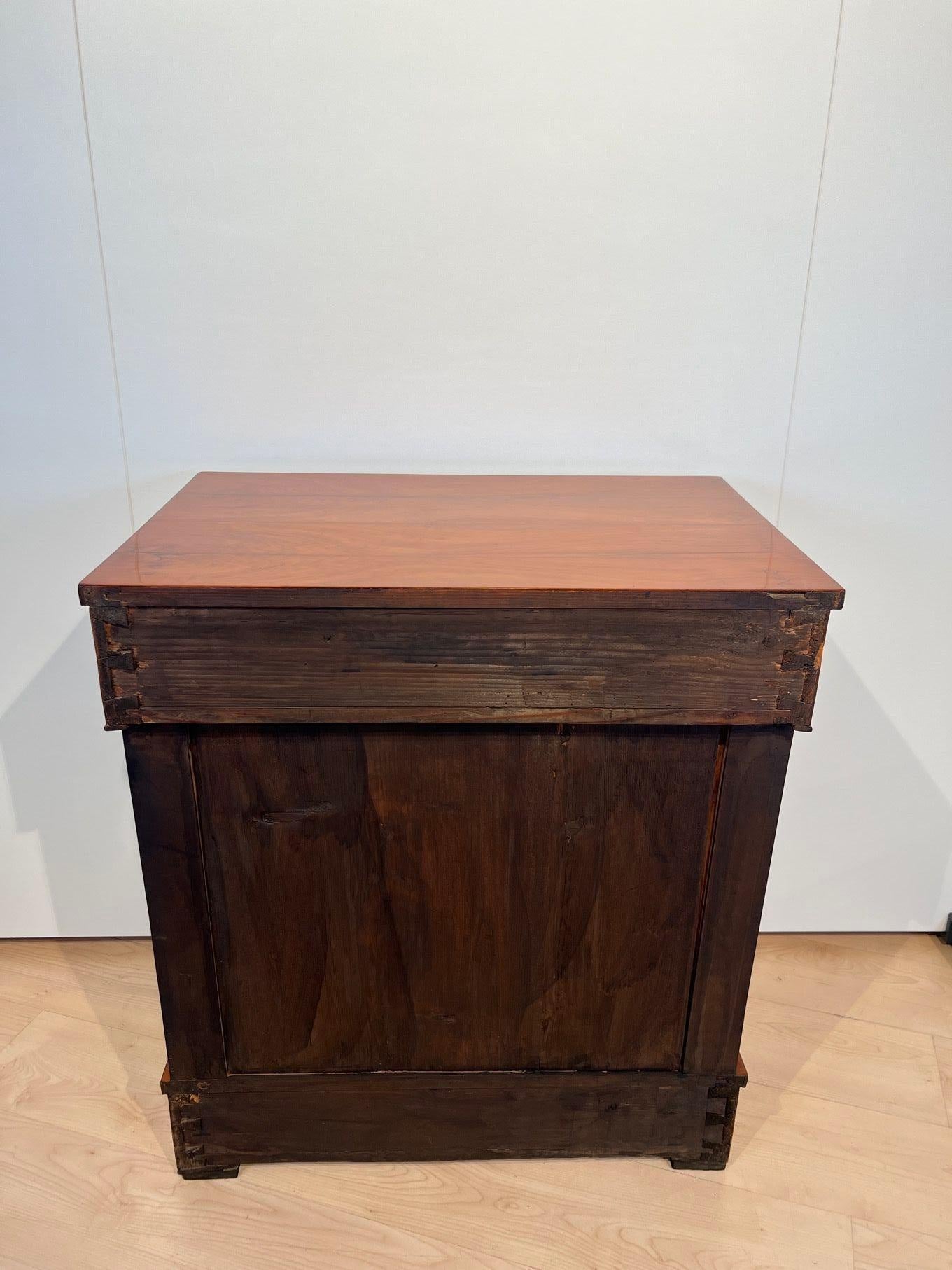 Table console Biedermeier, deux tiroirs, placage de cerisier, Allemagne du Sud vers 1820 en vente 13