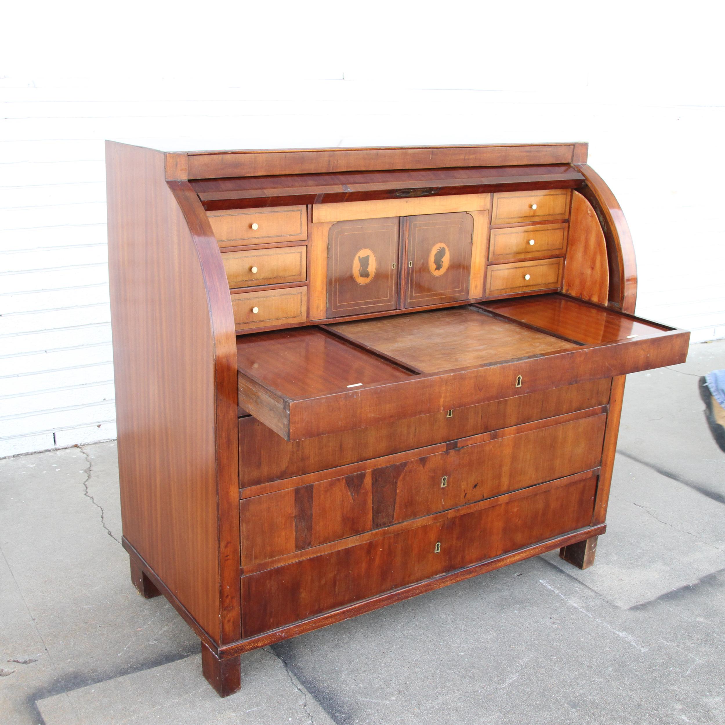 Scrivania Roll Top a cilindro Biedermeier con cassetti in vendita 7